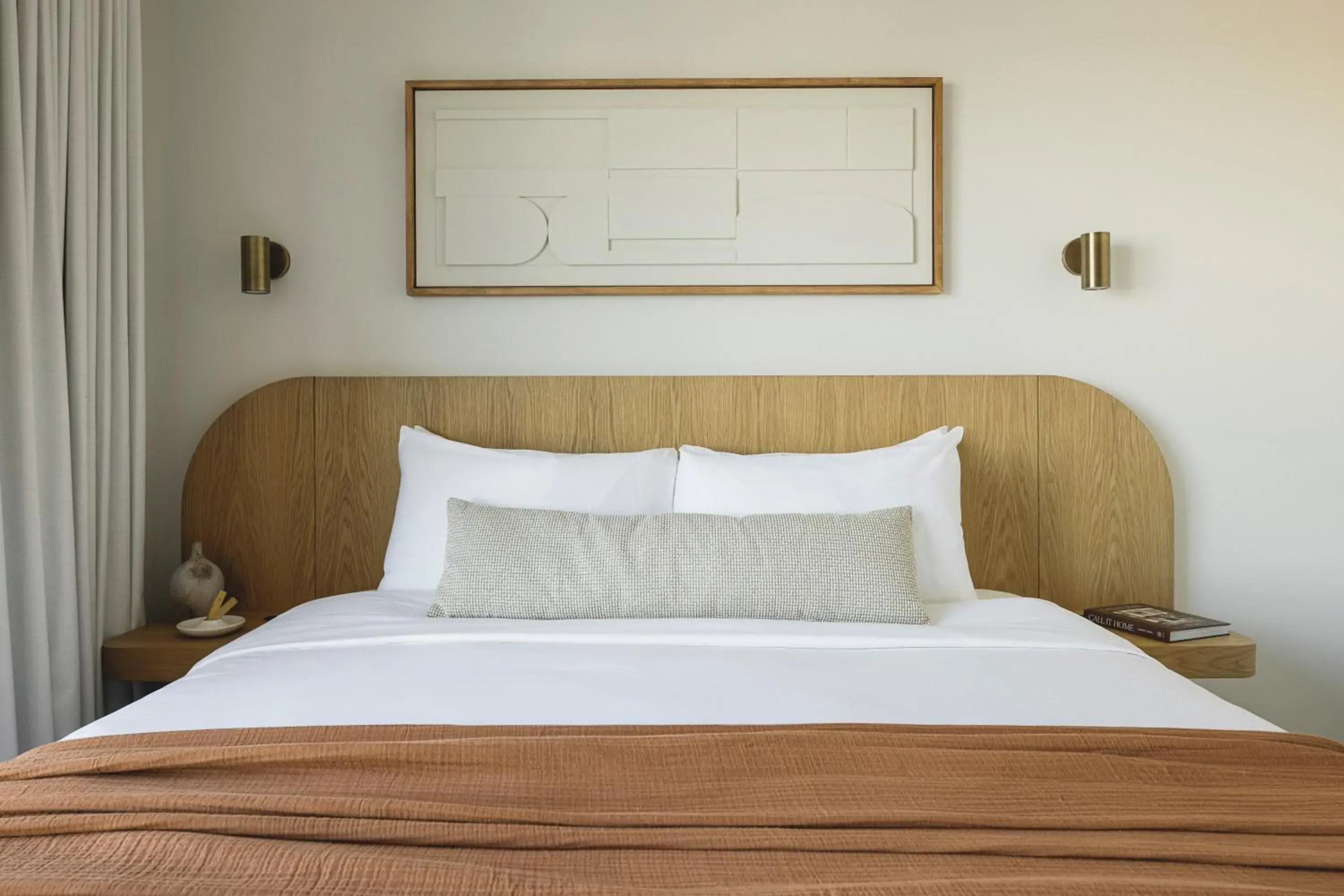 Bed in Drift Nashville, a Member of Design Hotels Bed in Drift Nashville, a Member of Design Hotels