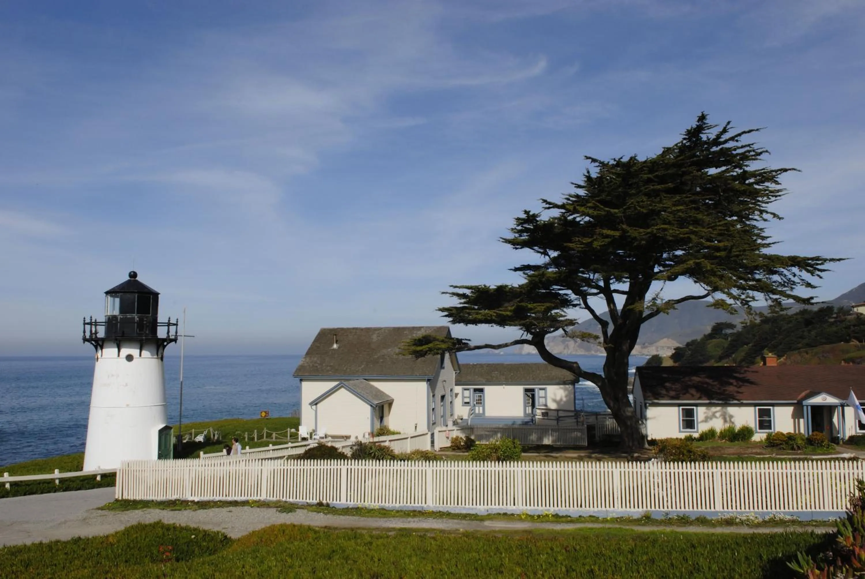 Property building in HI Point Montara Lighthouse