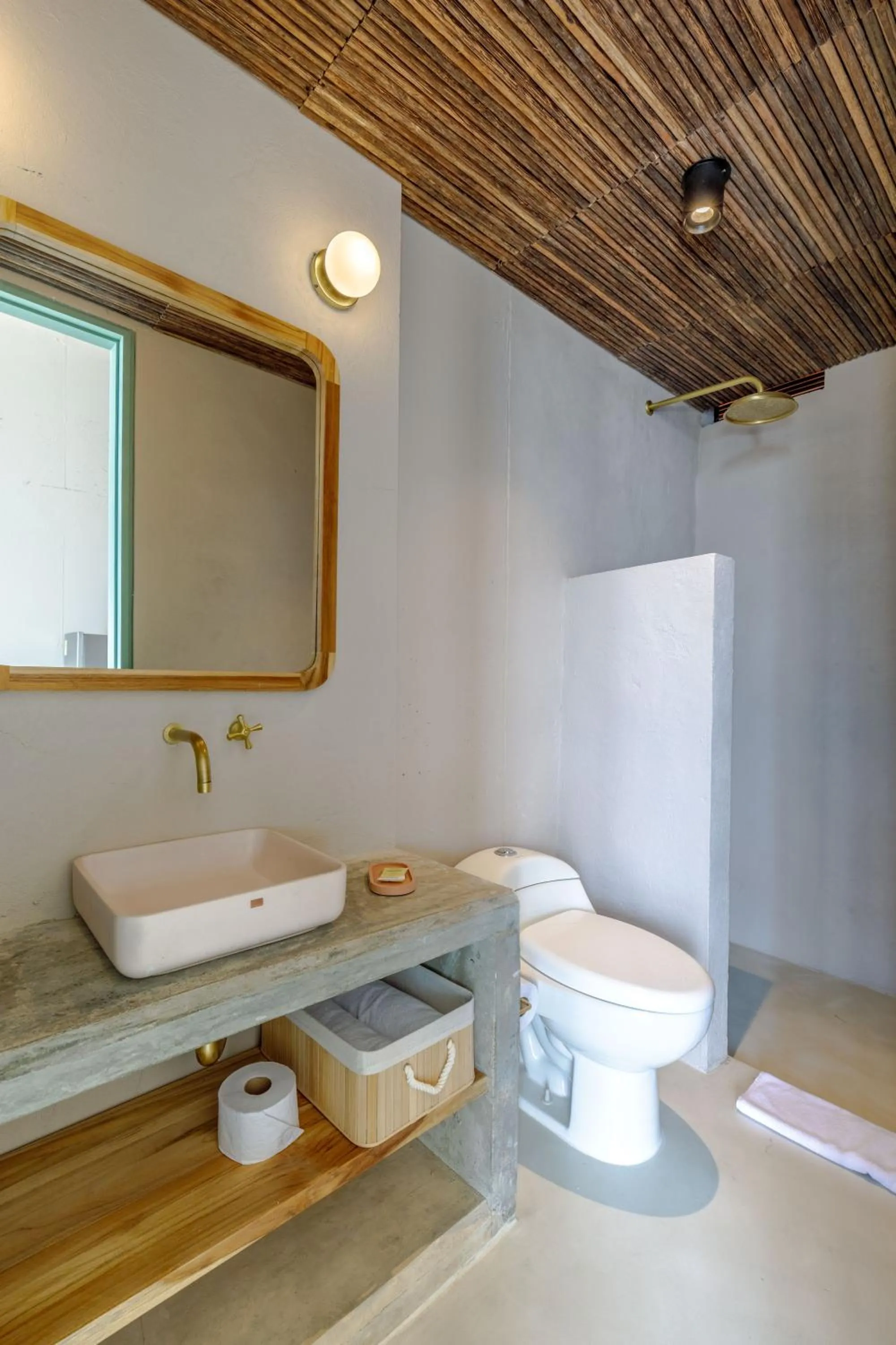 Bathroom in Bondo Estudio