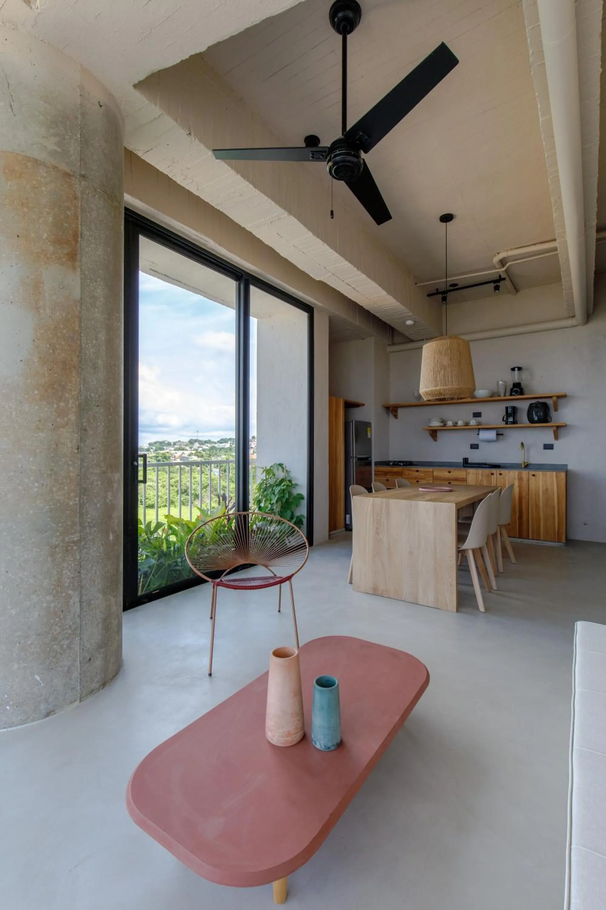 Kitchen or kitchenette in Bondo Estudio