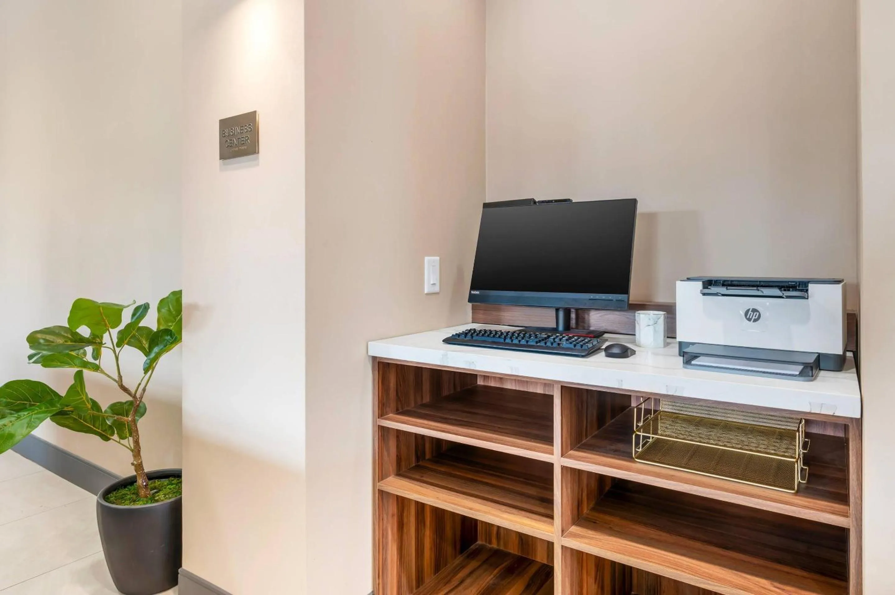 Business facilities in Cambria Hotel Nashville Midtown