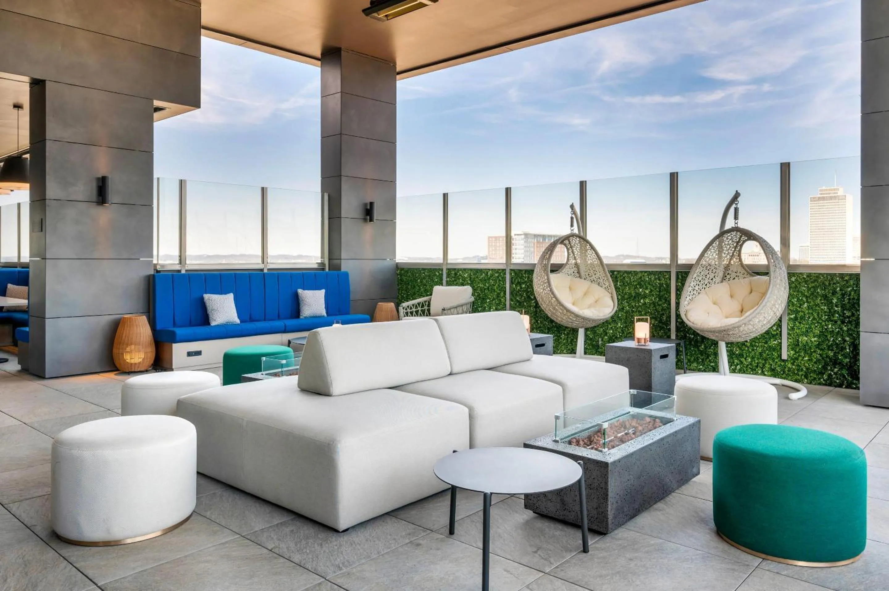 Restaurant/places to eat in Cambria Hotel Nashville Midtown