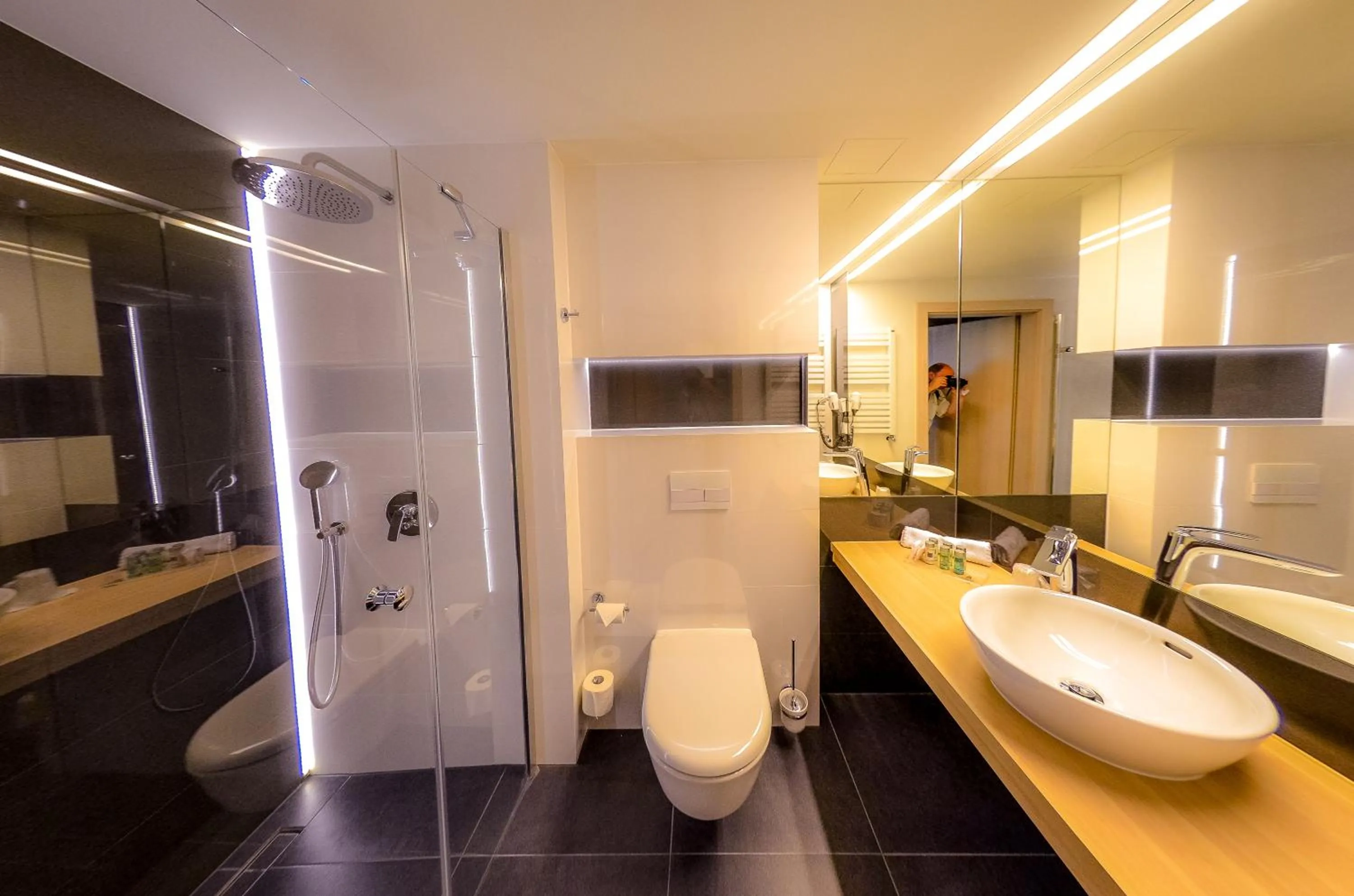 Bathroom in Hotel Astone Conference & Spa