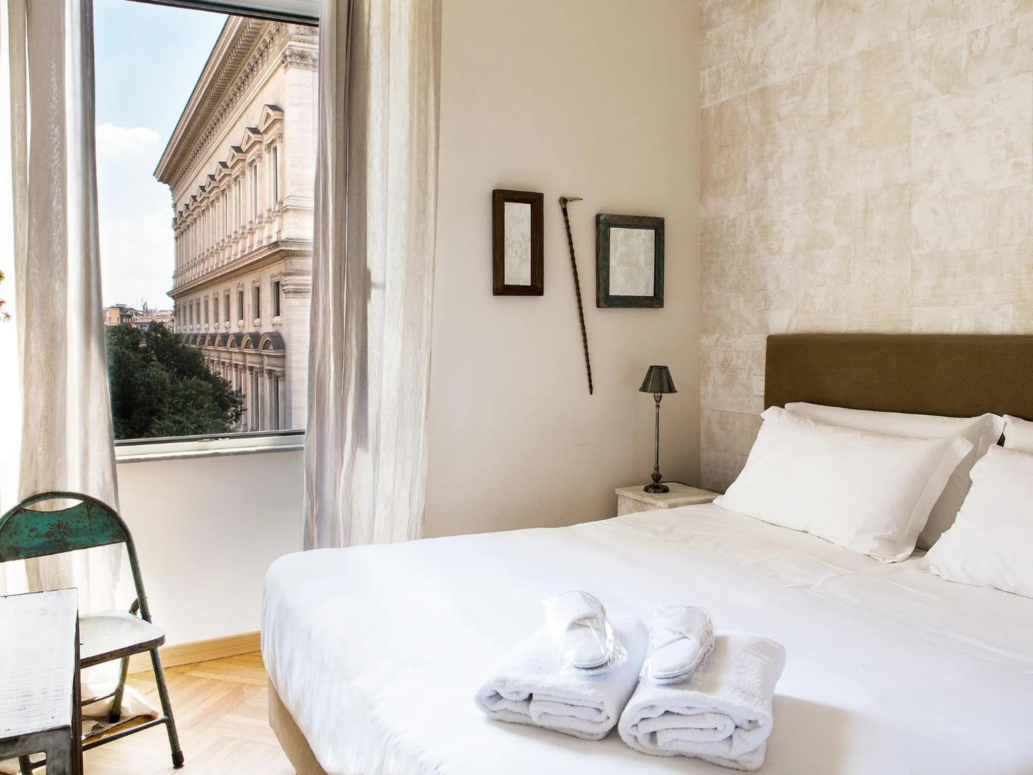 Bed in Salotto Monti