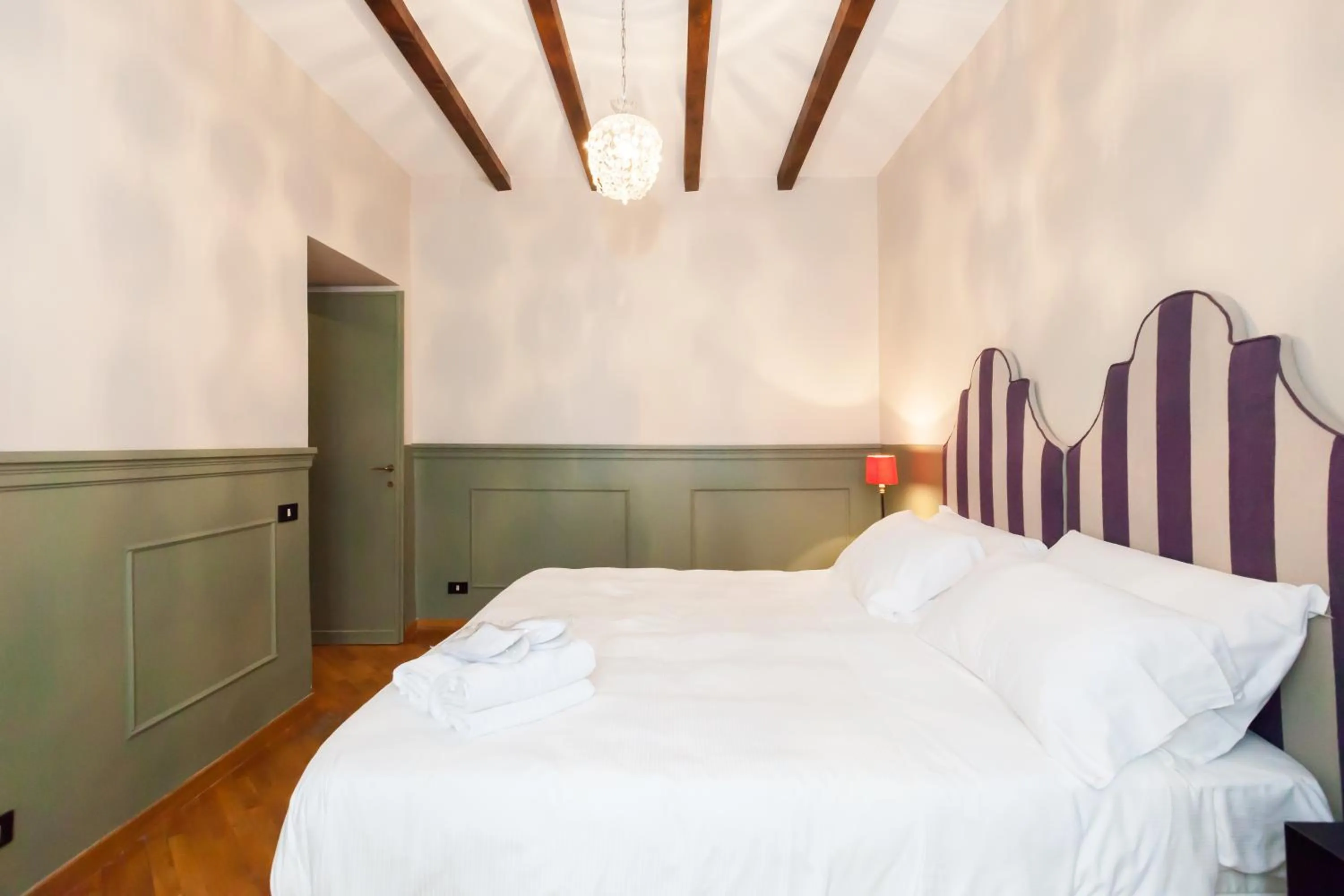 Bed in Salotto Monti