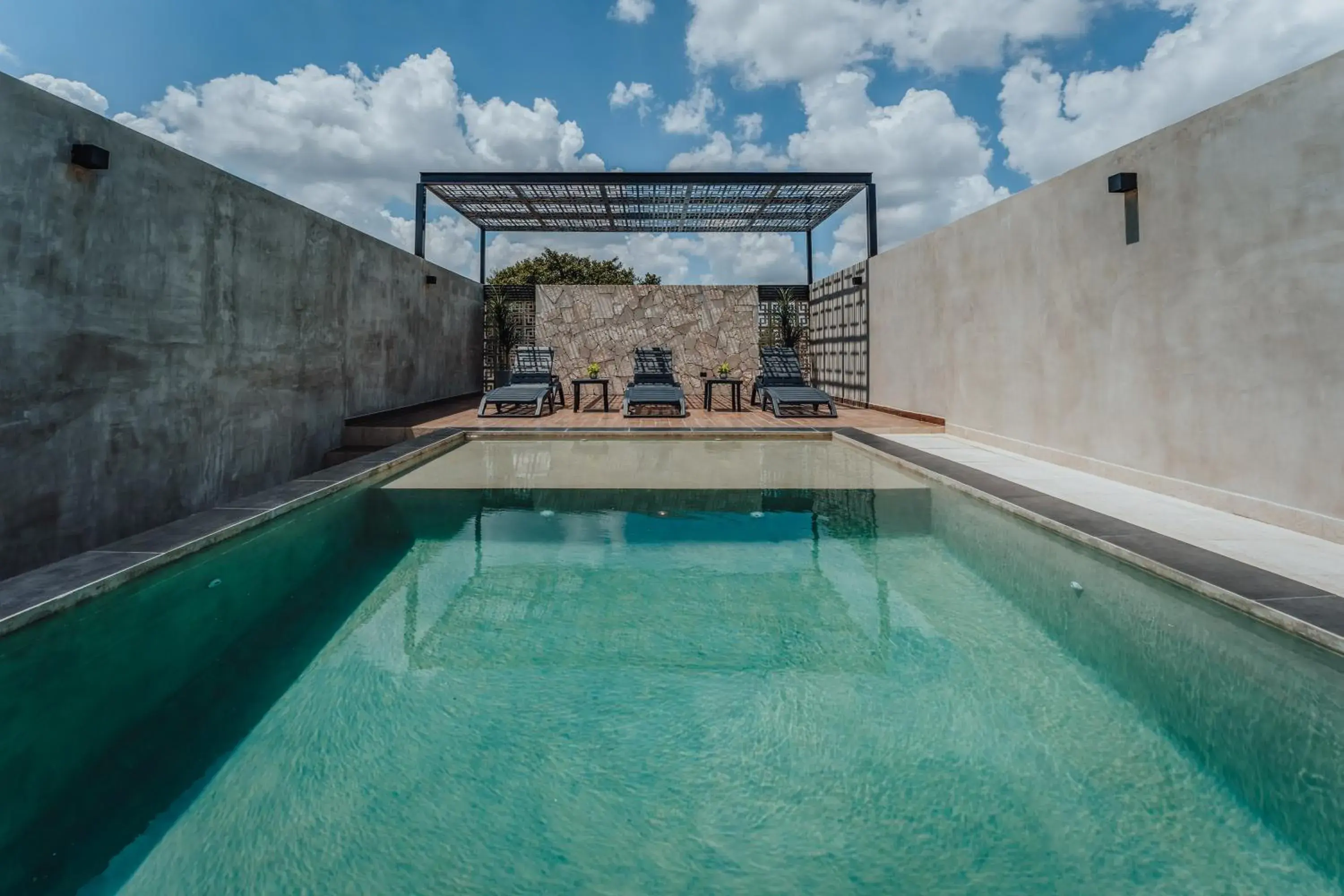 Swimming pool in Hotel Mexico, Merida Swimming pool in Hotel Mexico, Merida