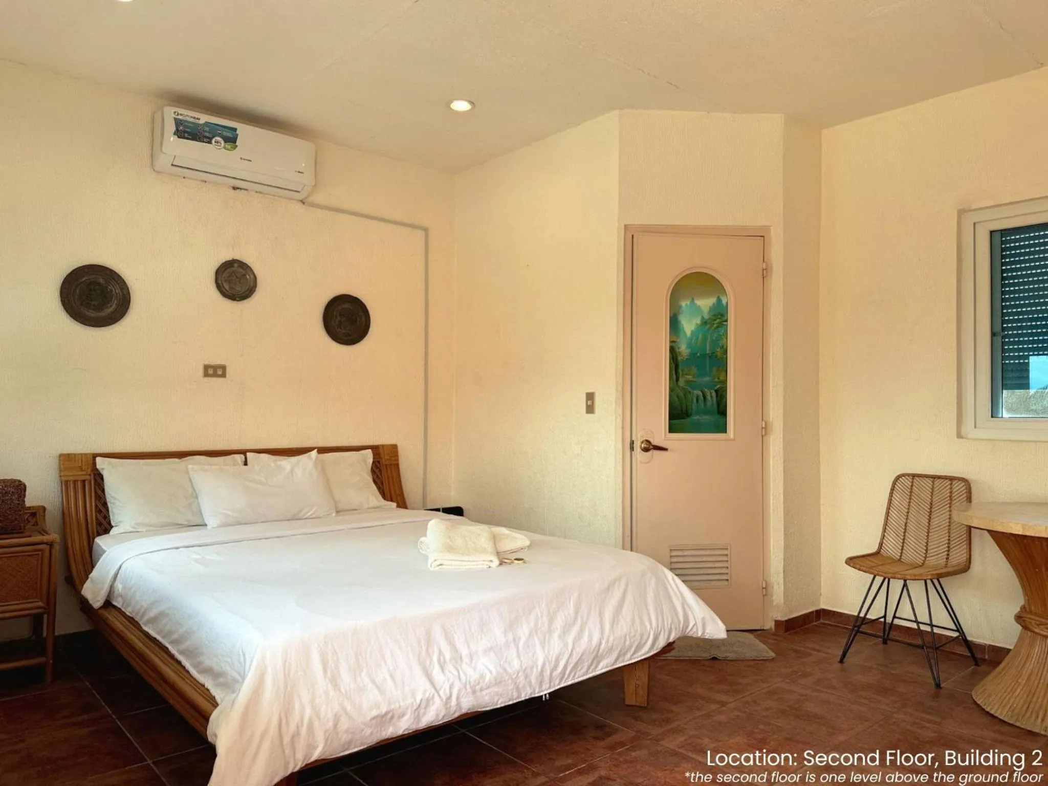 Bed in Sunset Beach Resort