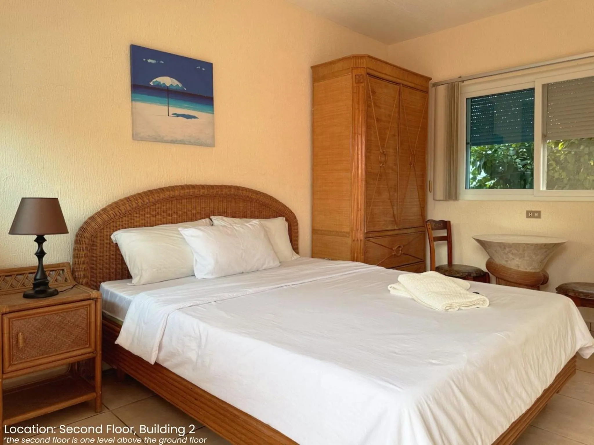 Bed in Sunset Beach Resort