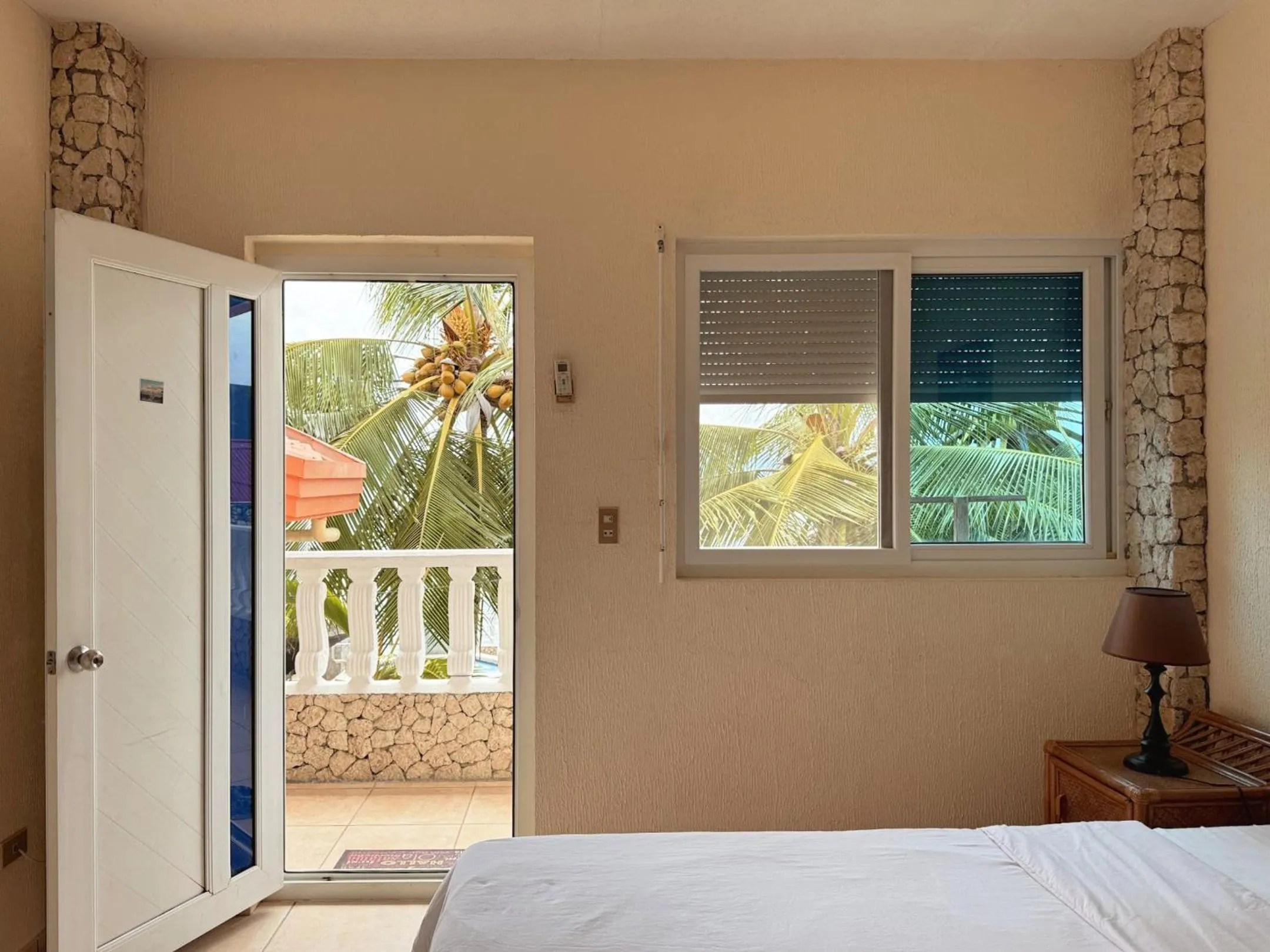 Photo of the whole room, Bed in Sunset Beach Resort