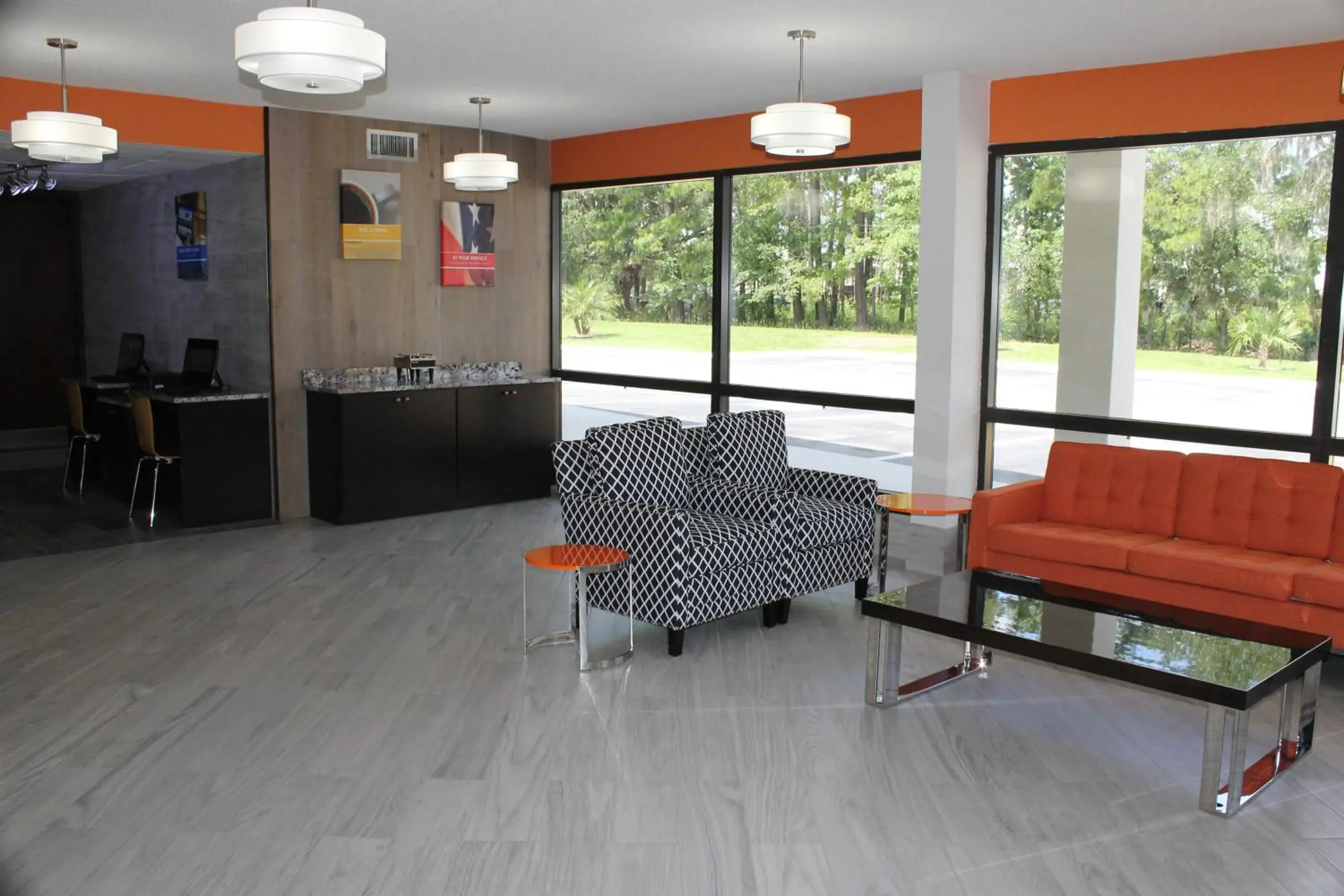 Lobby or reception in Motel 6-Savannah, GA - Midtown Lobby or reception in Motel 6-Savannah, GA - Midtown