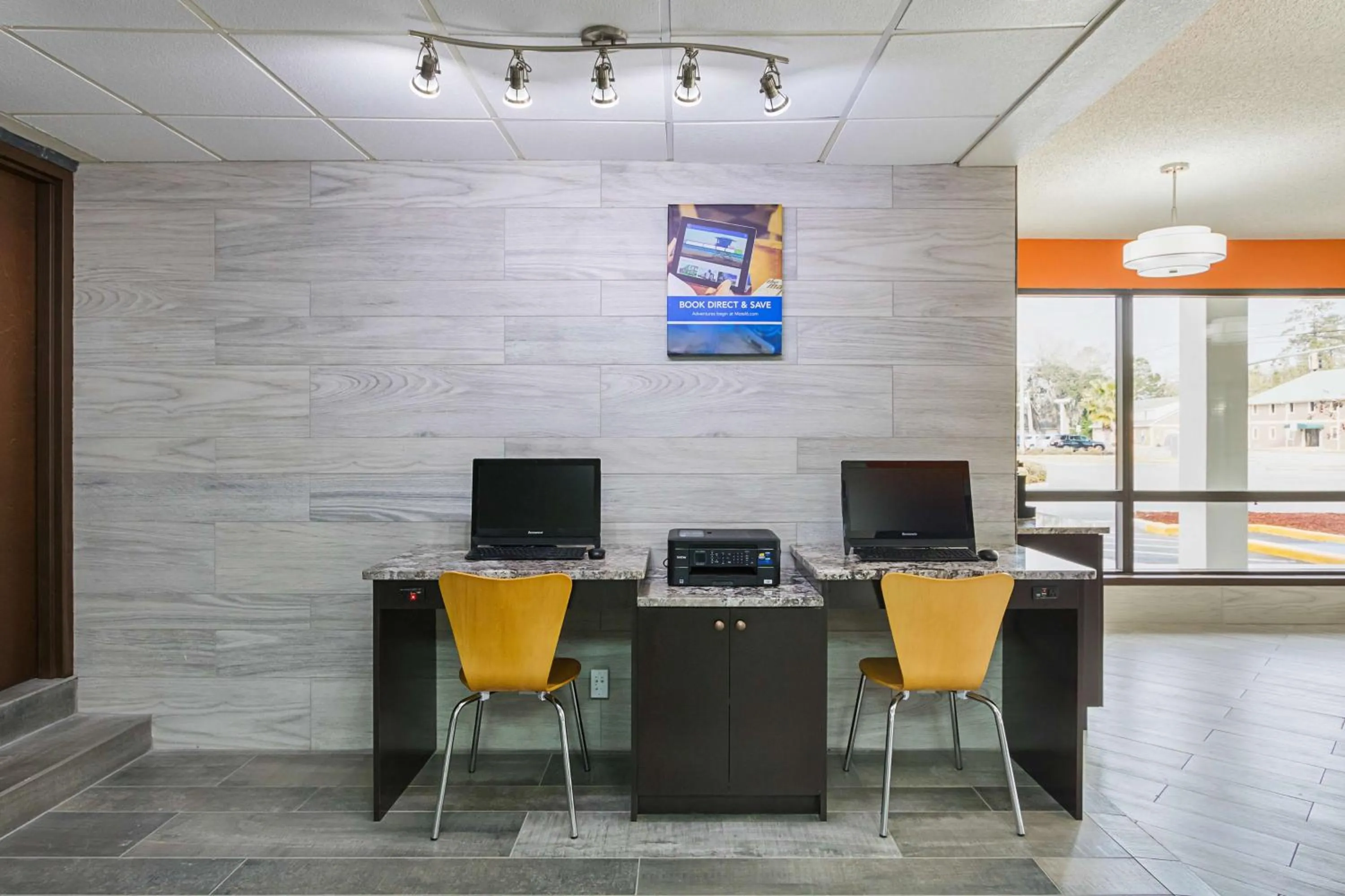 On site in Motel 6-Savannah, GA - Midtown