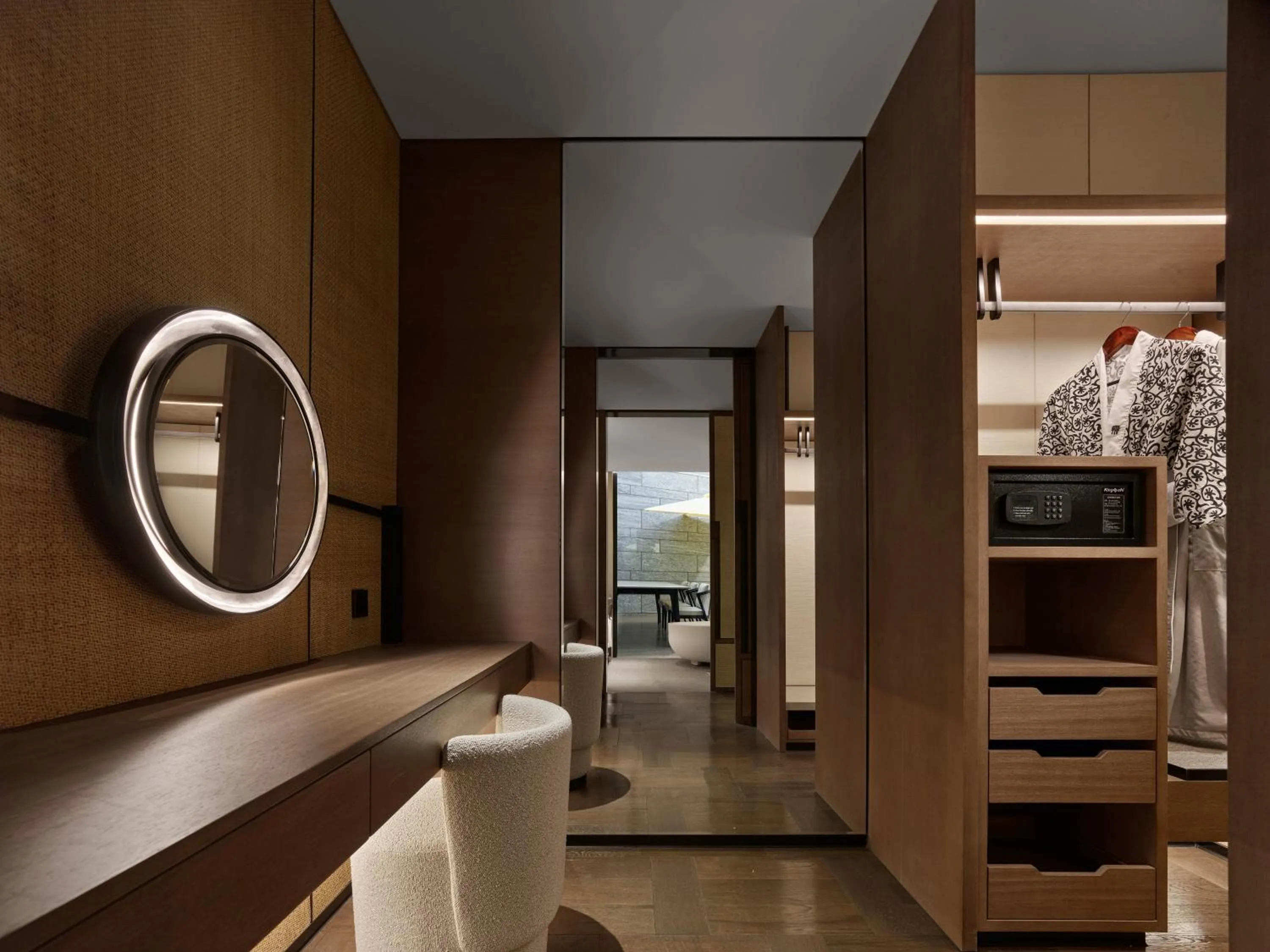 Bathroom, Bed in Banyan Tree Dongguan Songshan Lake