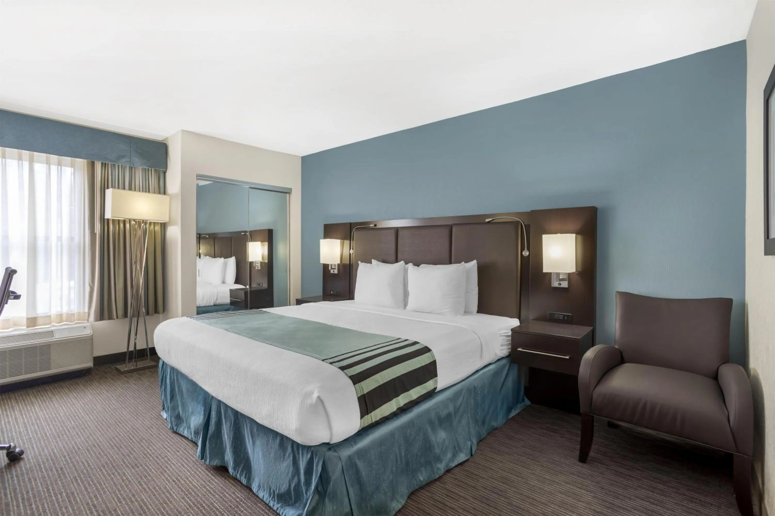 Bedroom, Bed in Best Western Plus Tallahassee North Hotel