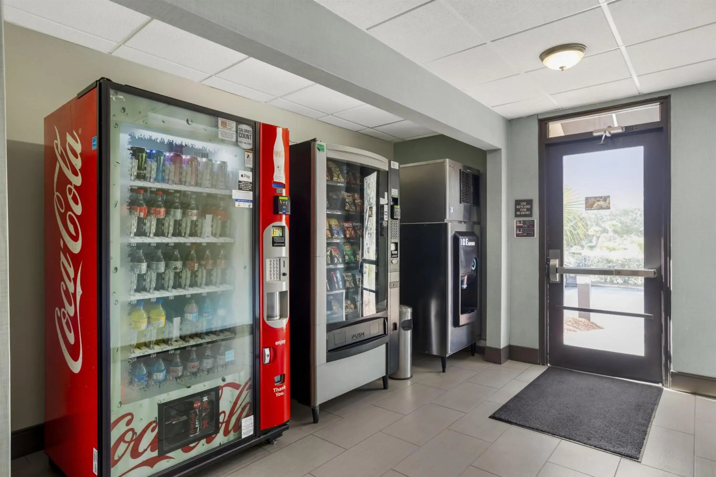 Property building in Best Western Plus Tallahassee North Hotel Property building in Best Western Plus Tallahassee North Hotel