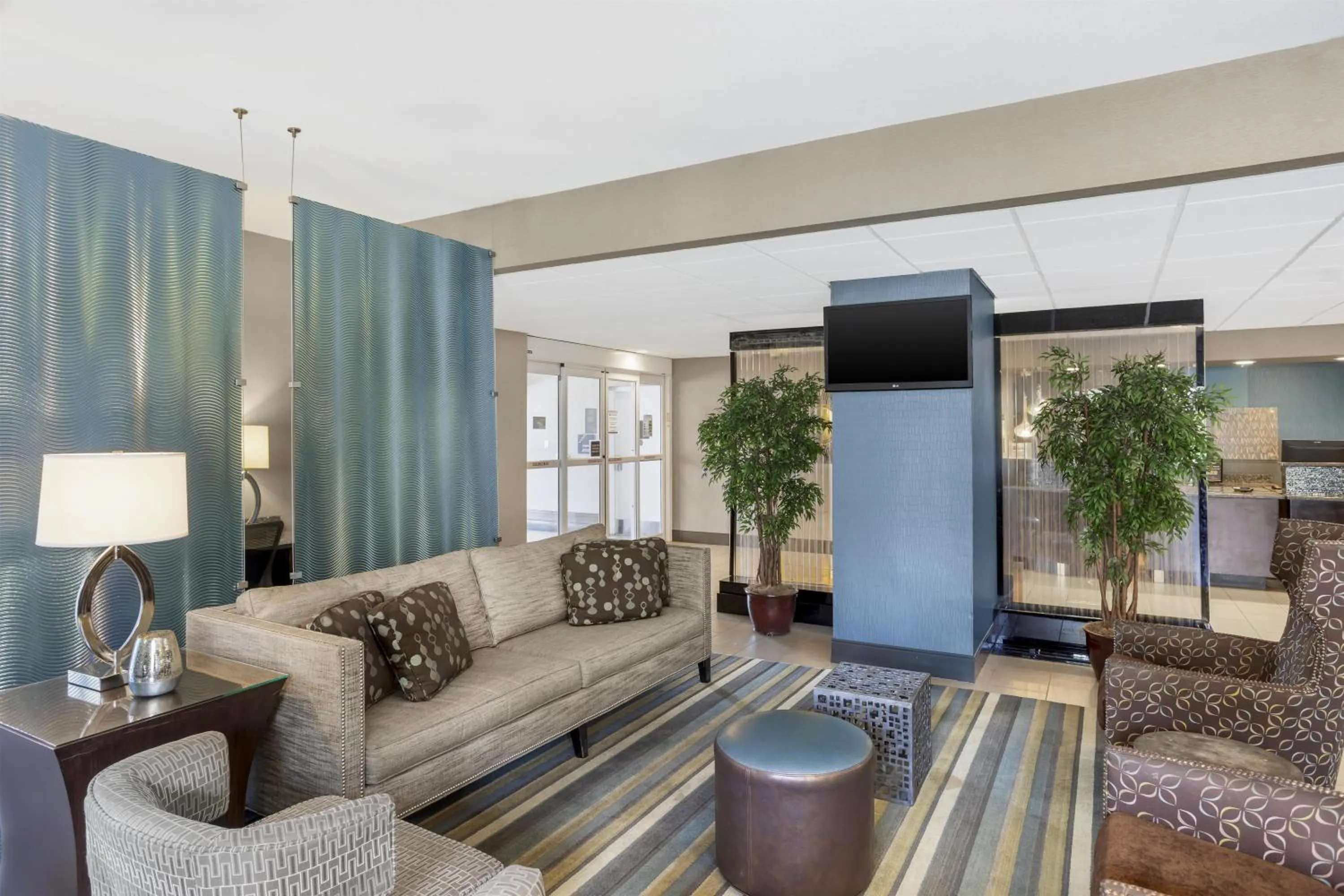 Lobby or reception in Best Western Plus Tallahassee North Hotel