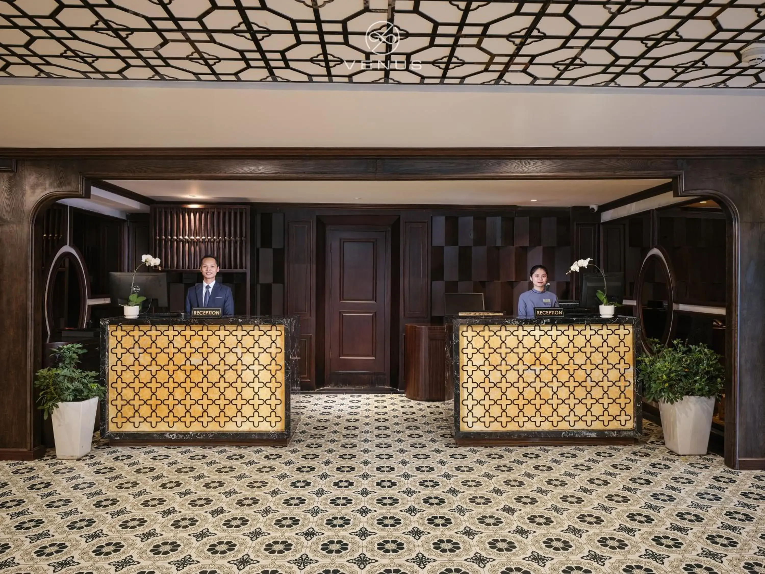 Lobby or reception in Venus Cruises Halong Bay by Venus Group Lobby or reception in Venus Cruises Halong Bay by Venus Group