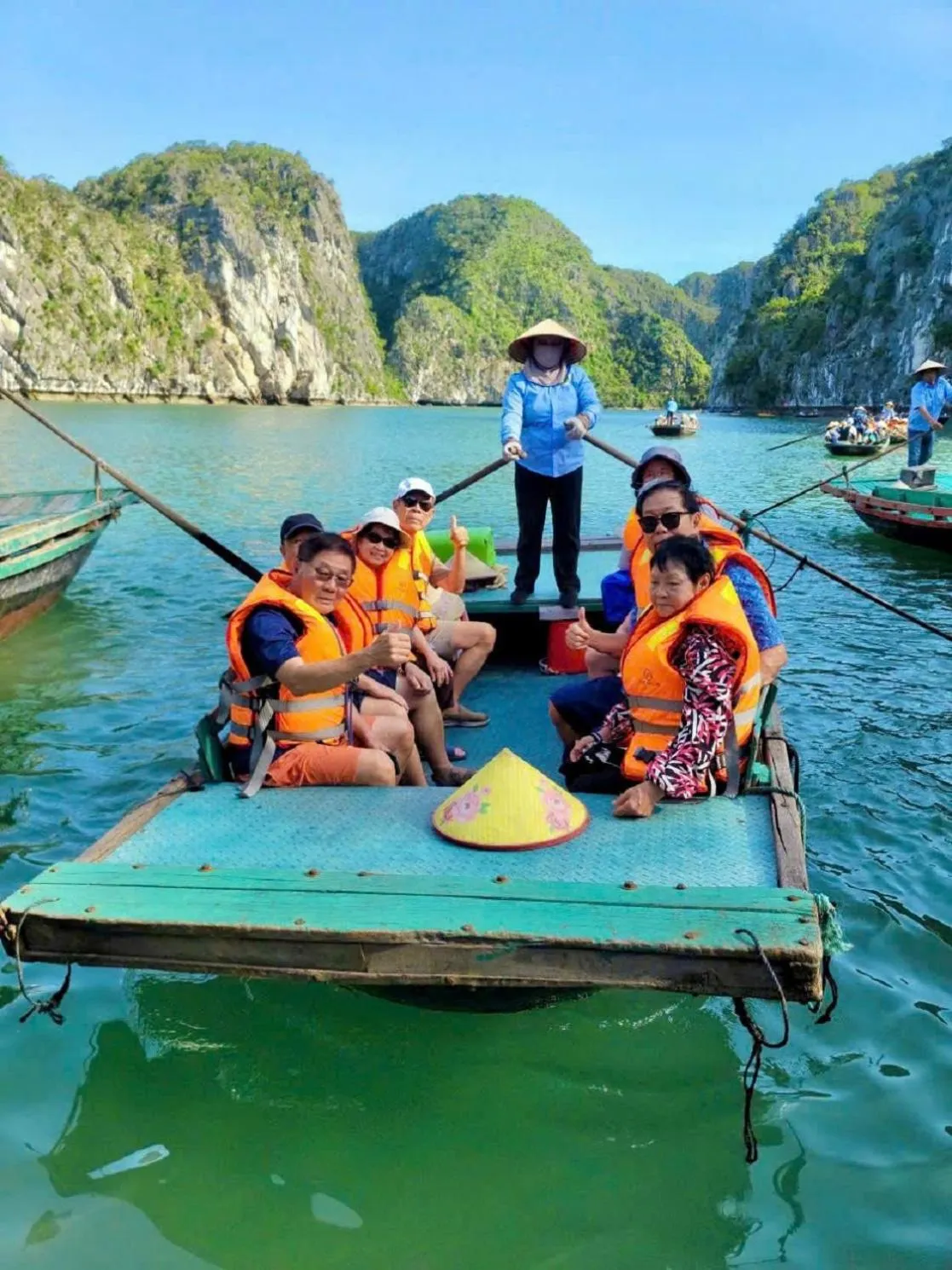 Activities in Venus Cruises Halong Bay by Venus Group