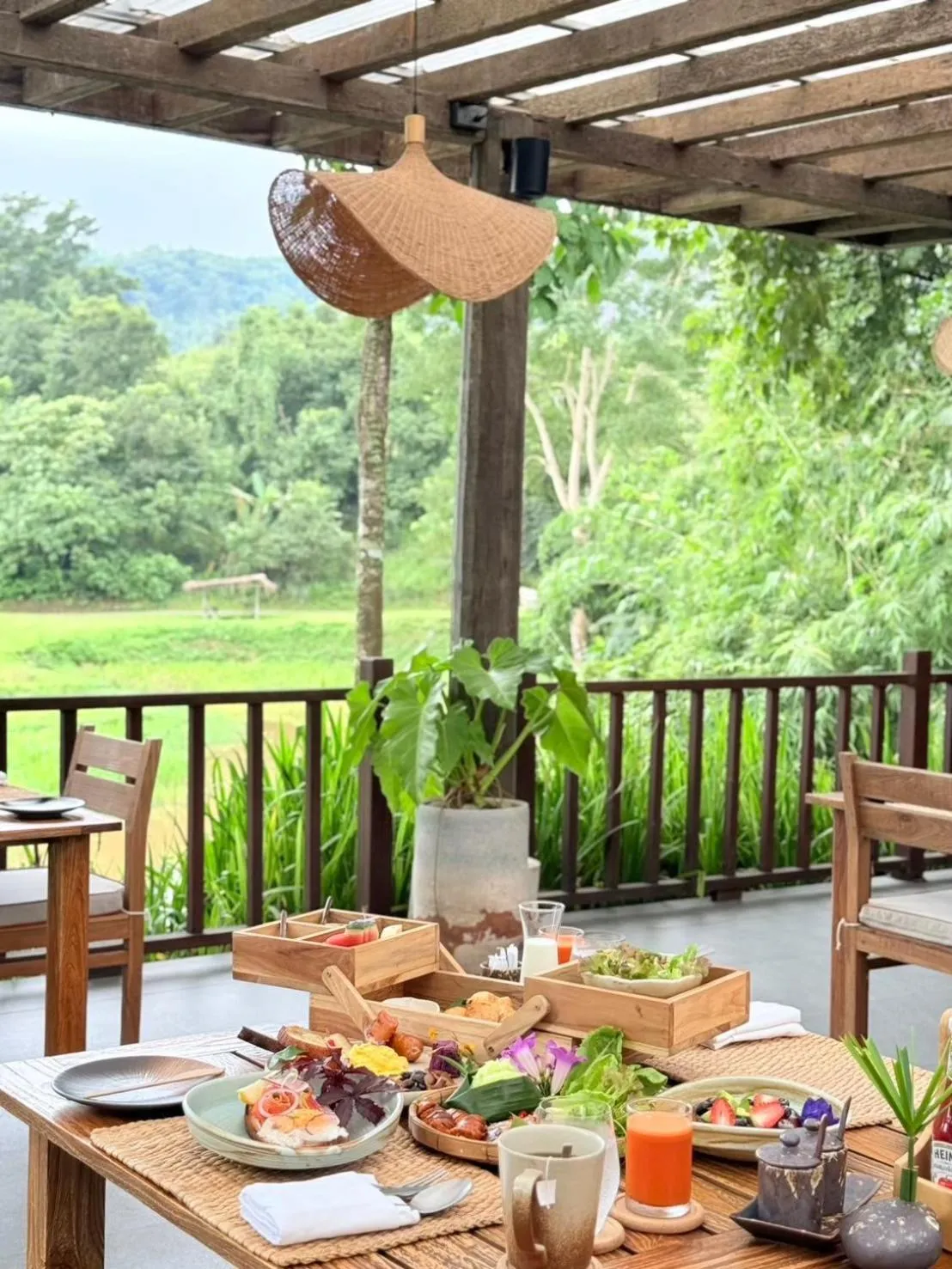 Restaurant/places to eat in Tantawan Tented Camp by Dusit, Chiang Rai