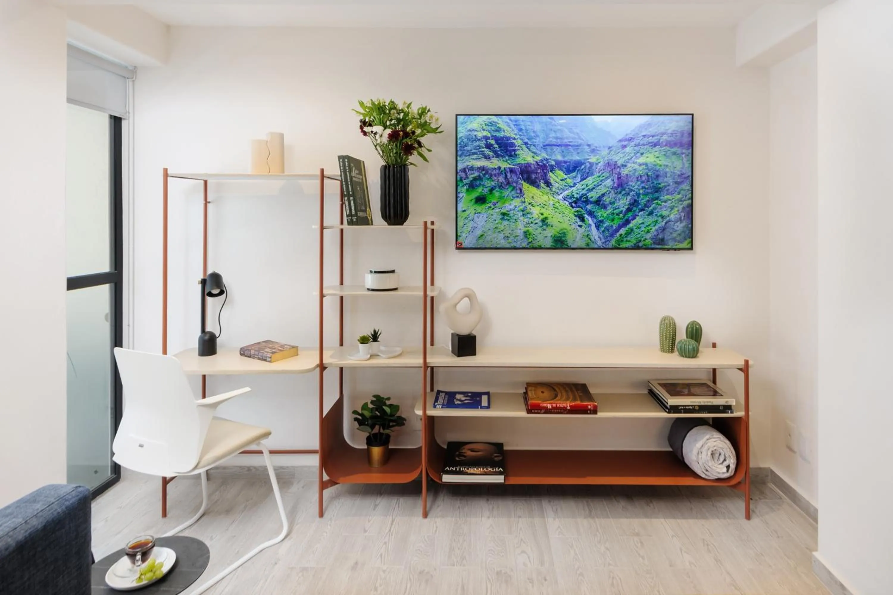 TV and multimedia in Choapan 28 - Lux Apartments in Condesa