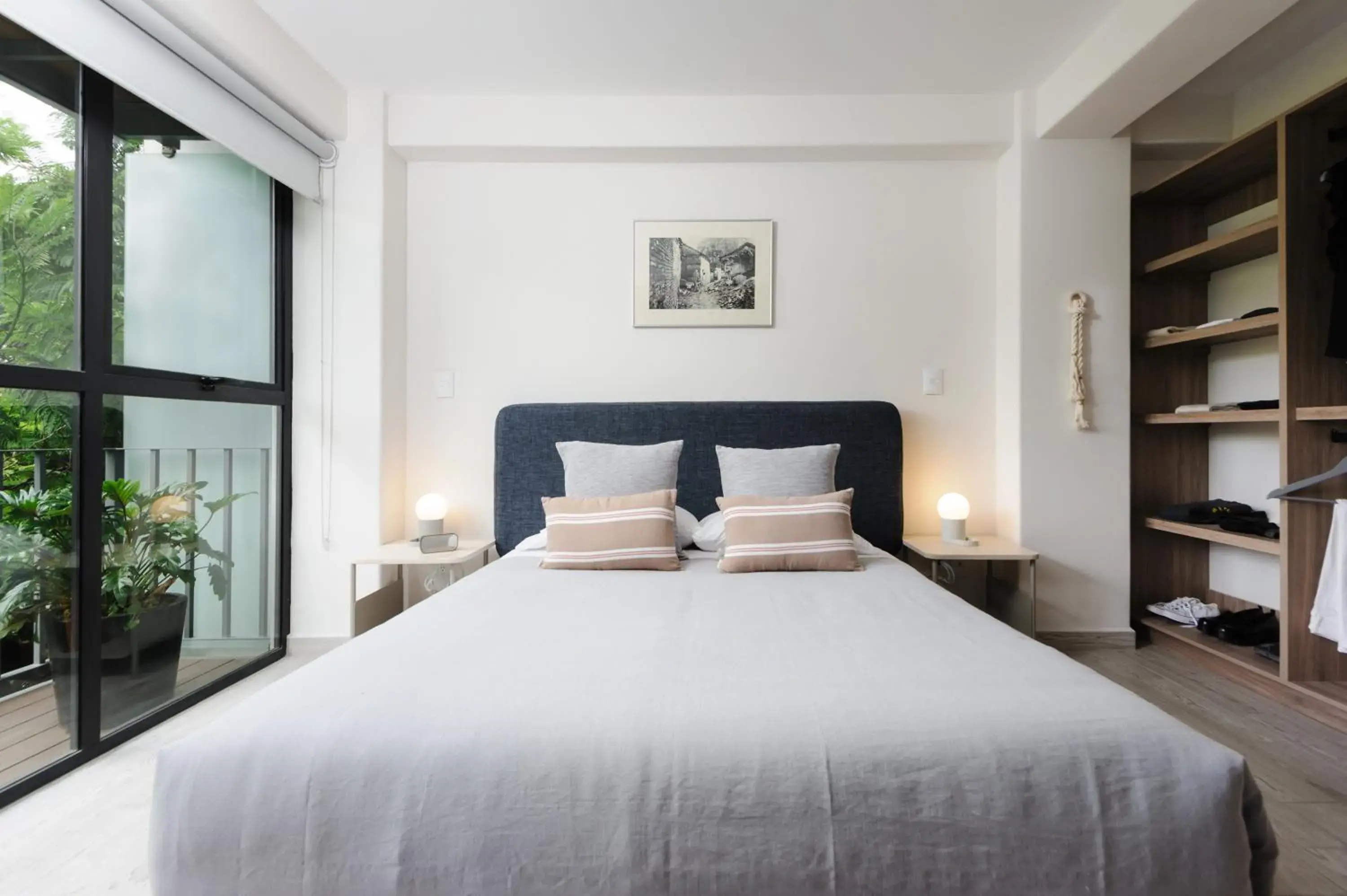 Suite with Balcony in Choapan 28 - Lux Apartments in Condesa Suite with Balcony in Choapan 28 - Lux Apartments in Condesa