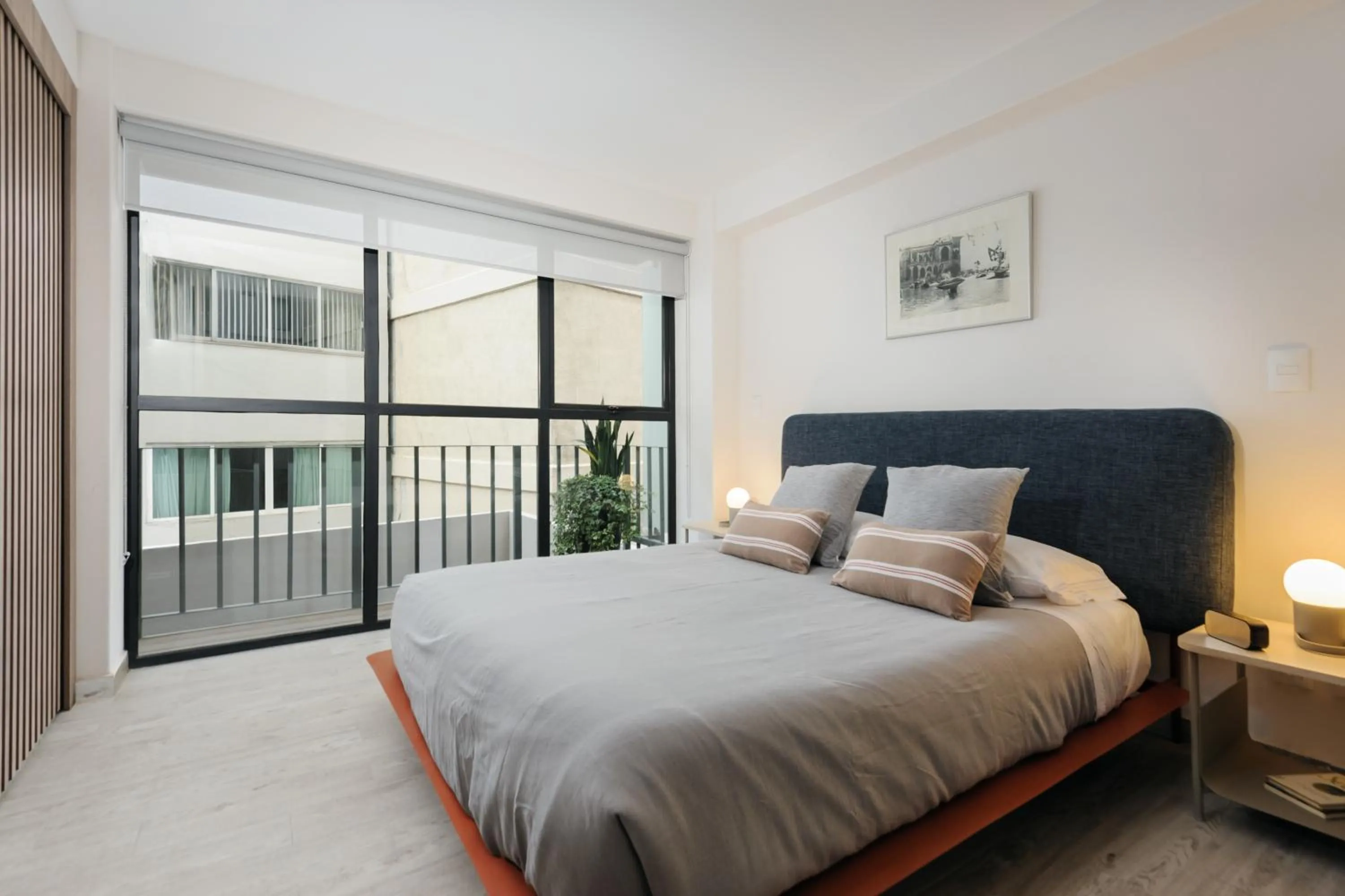 Bed in Choapan 28 - Lux Apartments in Condesa