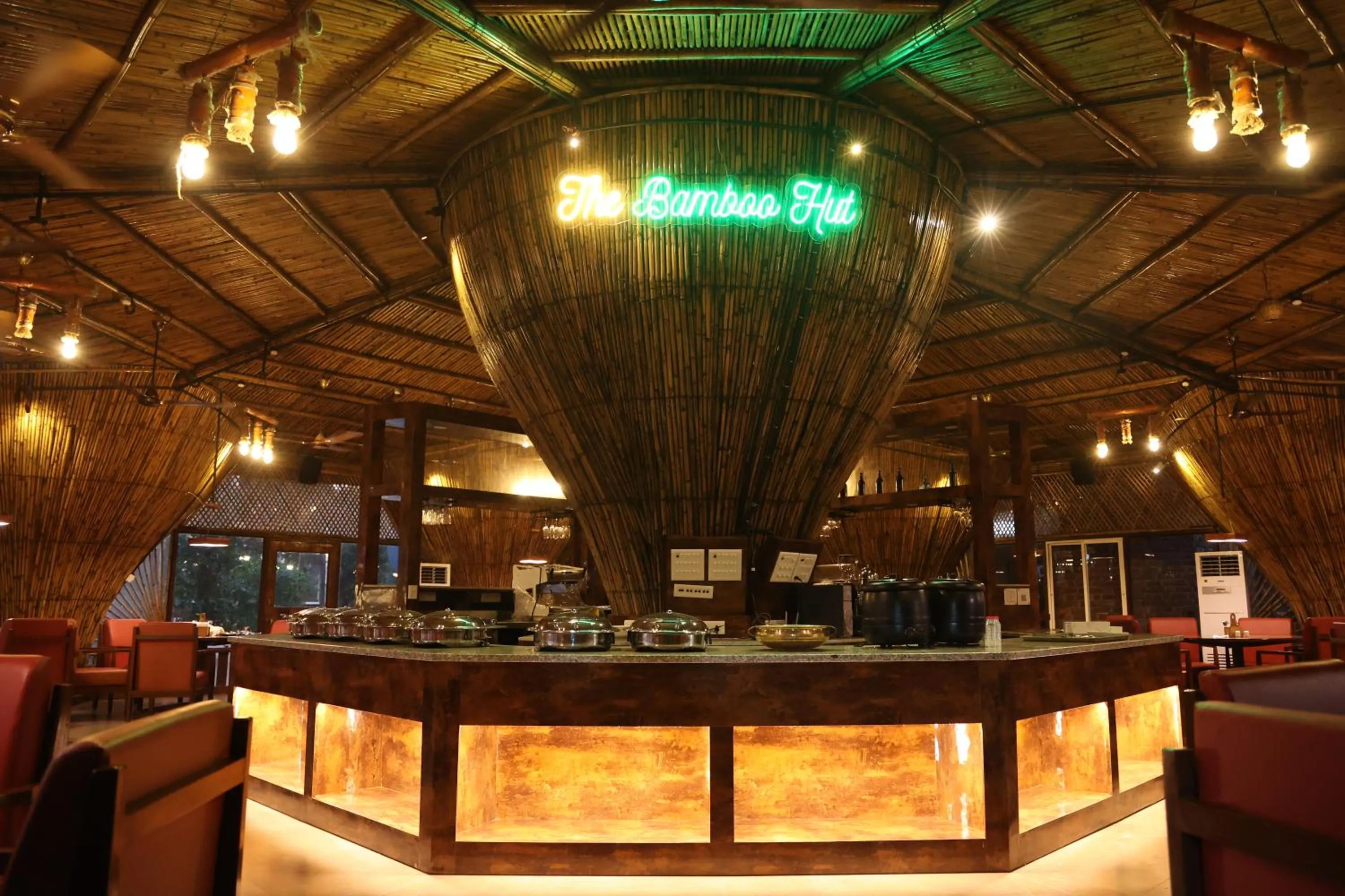 Restaurant/places to eat in DAN Resorts & Weddings