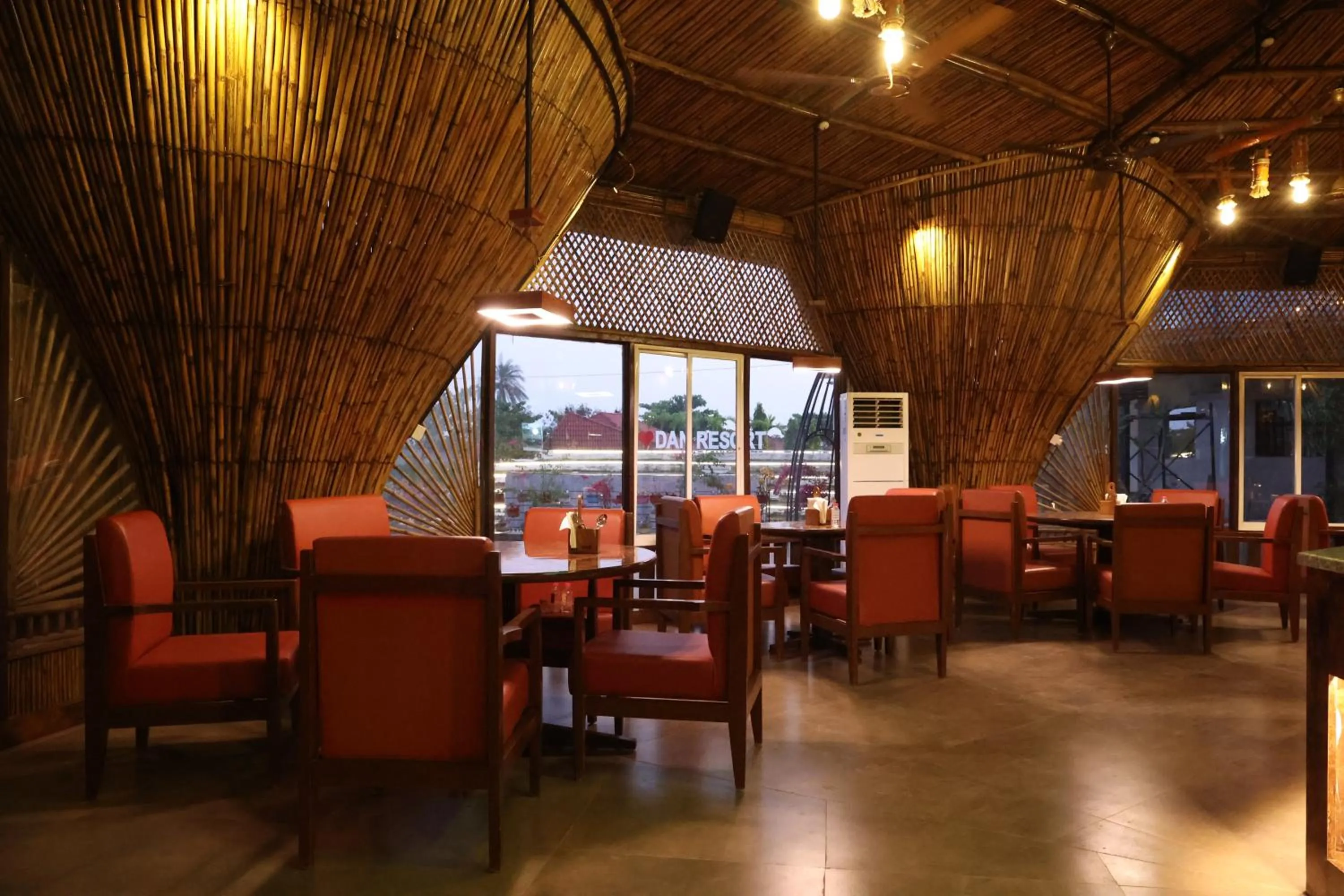 Restaurant/places to eat in DAN Resorts & Weddings