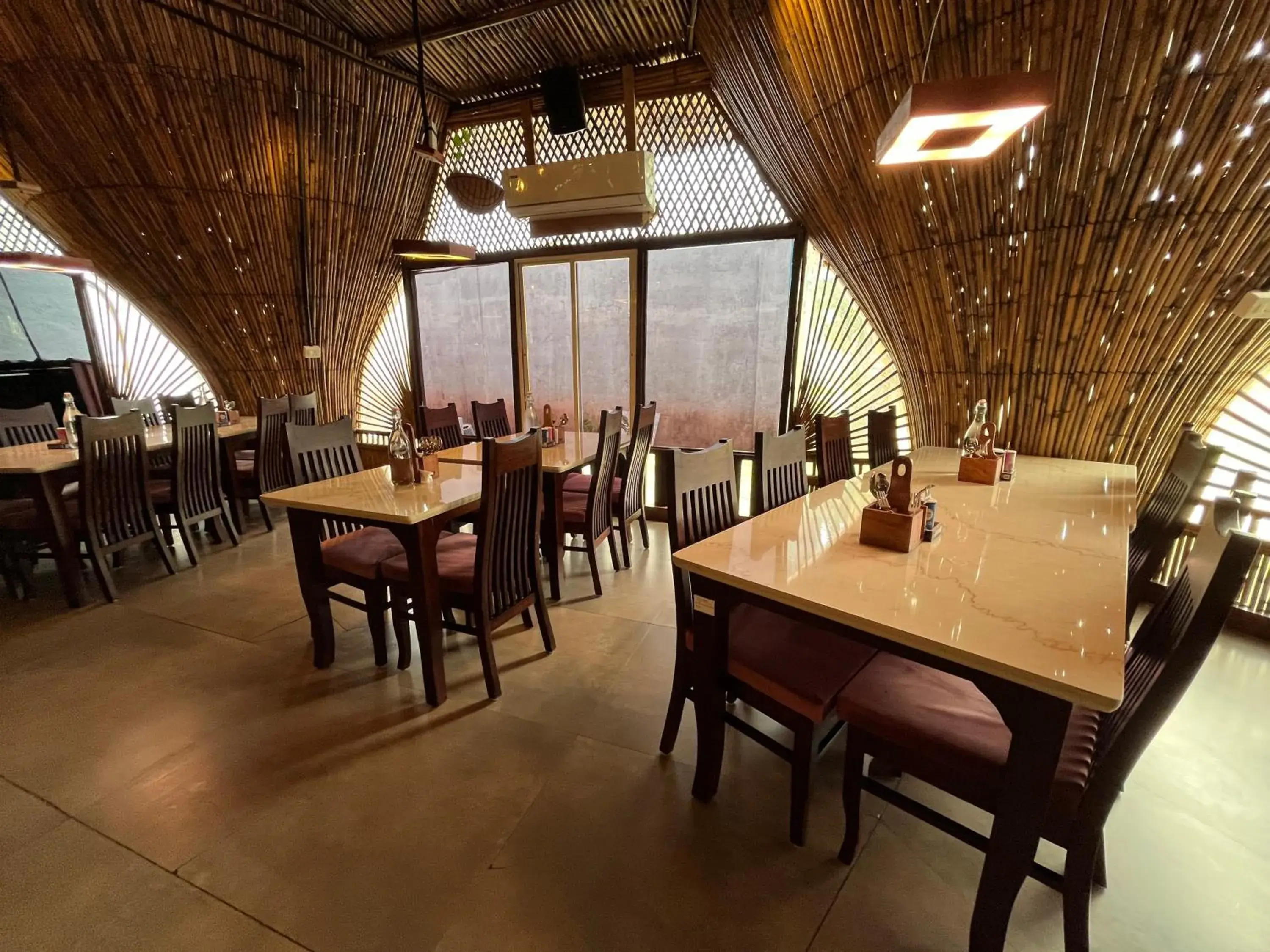 Restaurant/places to eat in DAN Resorts & Weddings Restaurant/places to eat in DAN Resorts & Weddings