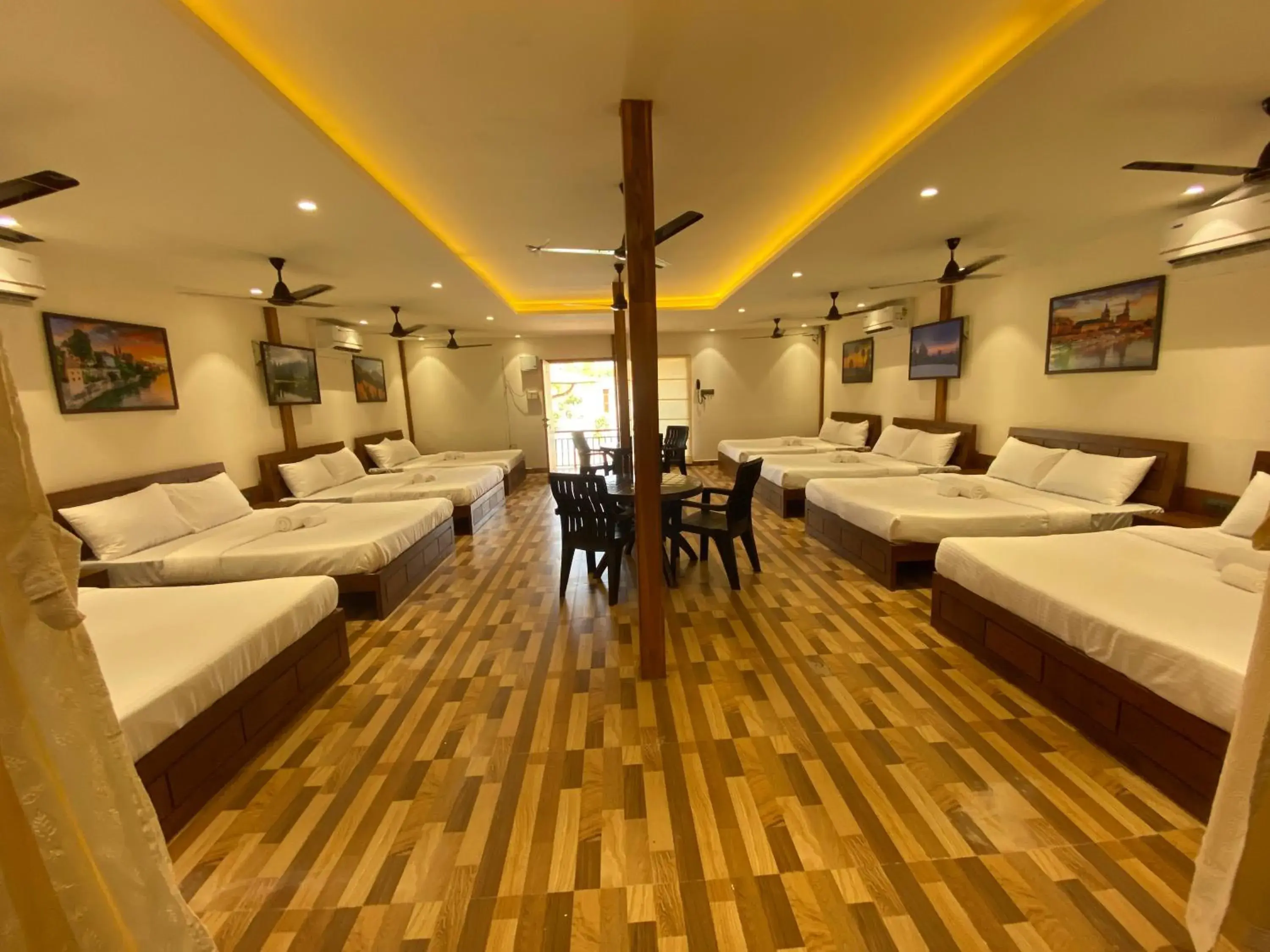 Large Double Room in DAN Resorts & Weddings Large Double Room in DAN Resorts & Weddings