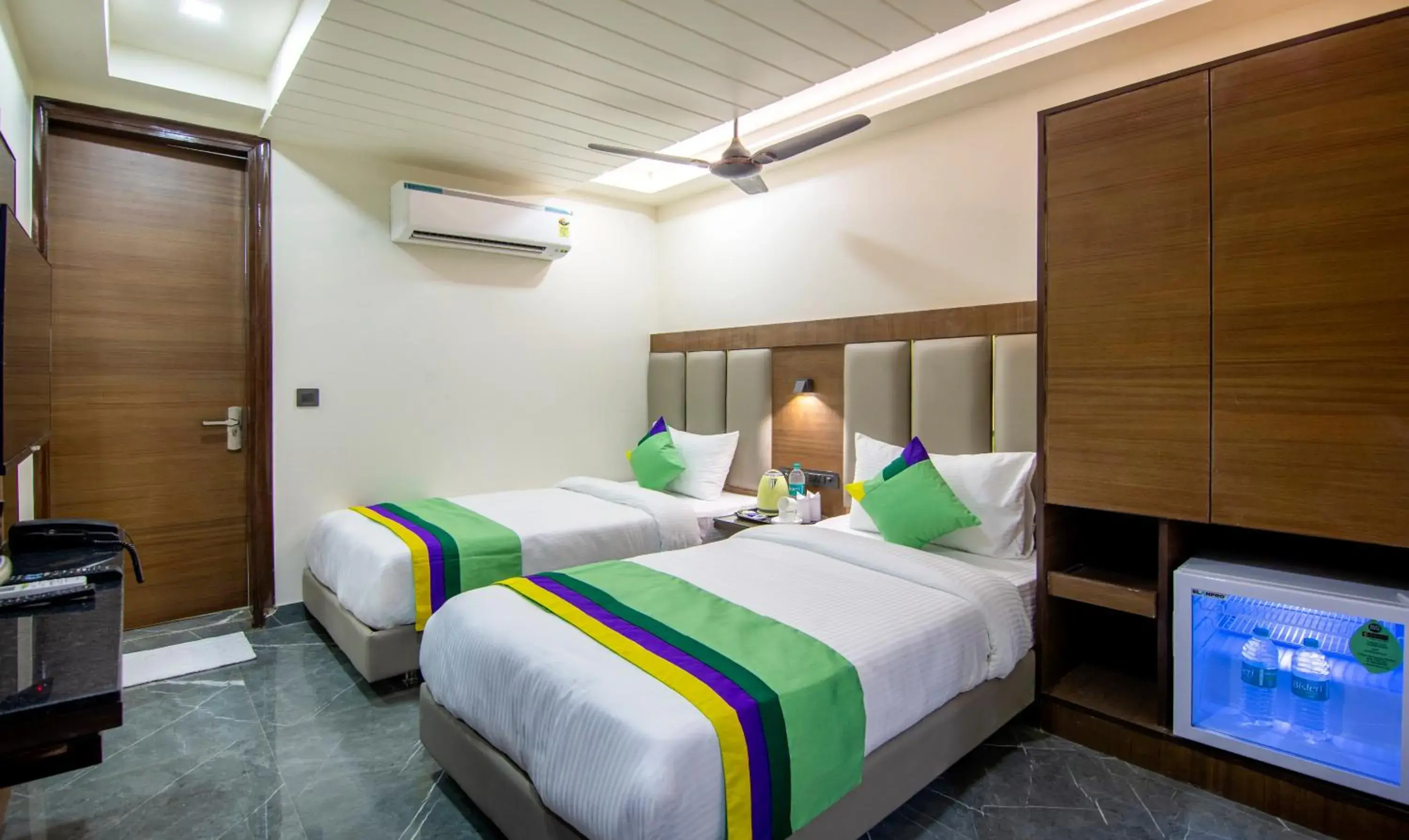 Bed in Treebo Royal Comfort Bed in Treebo Royal Comfort