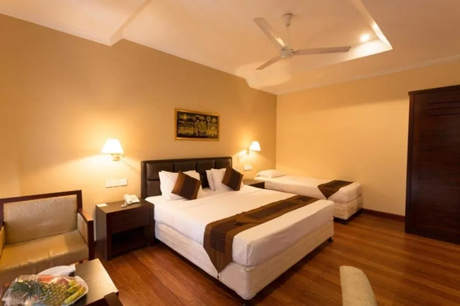 Photo of the whole room in Devon Hotels