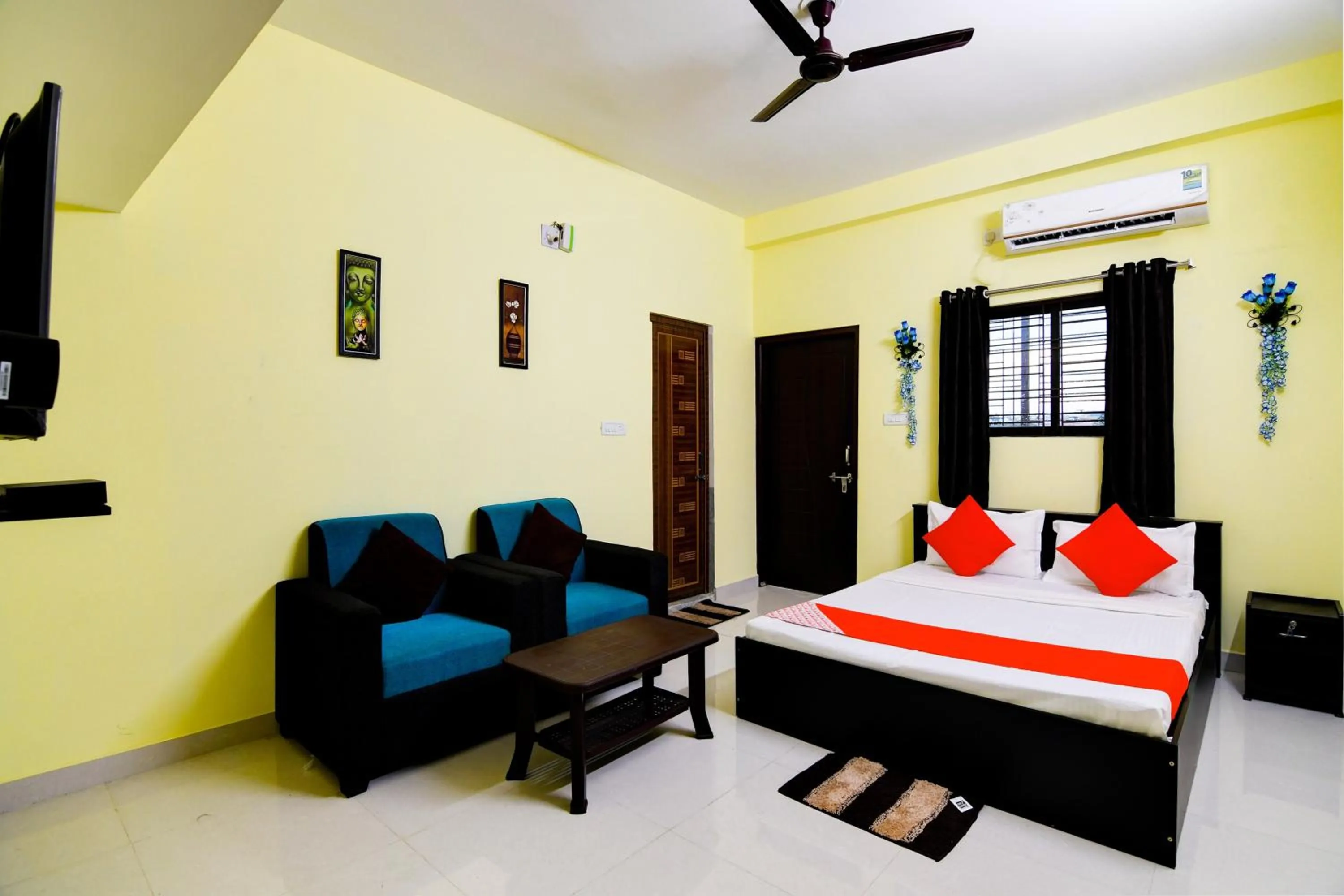 Classic Triple Room - single occupancy in Hotel O Sri Balaji Guest House