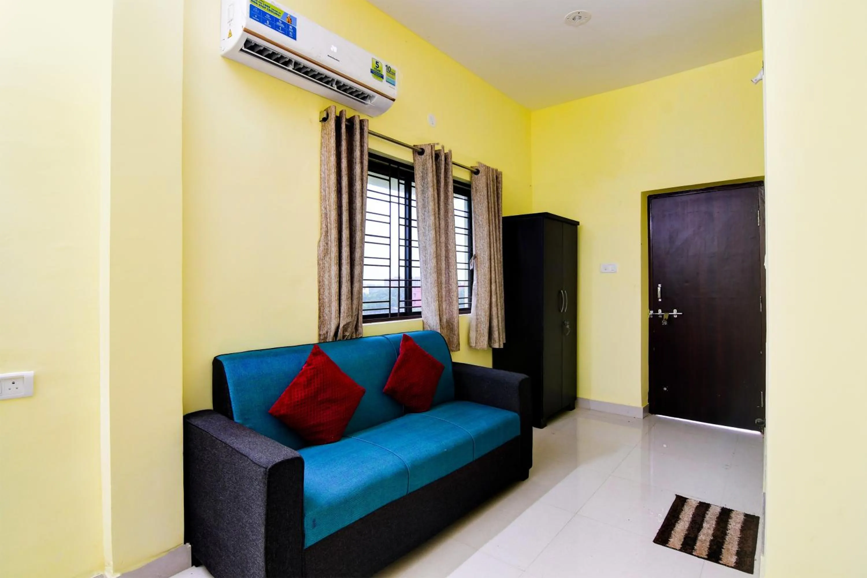 Bedroom in Hotel O Sri Balaji Guest House