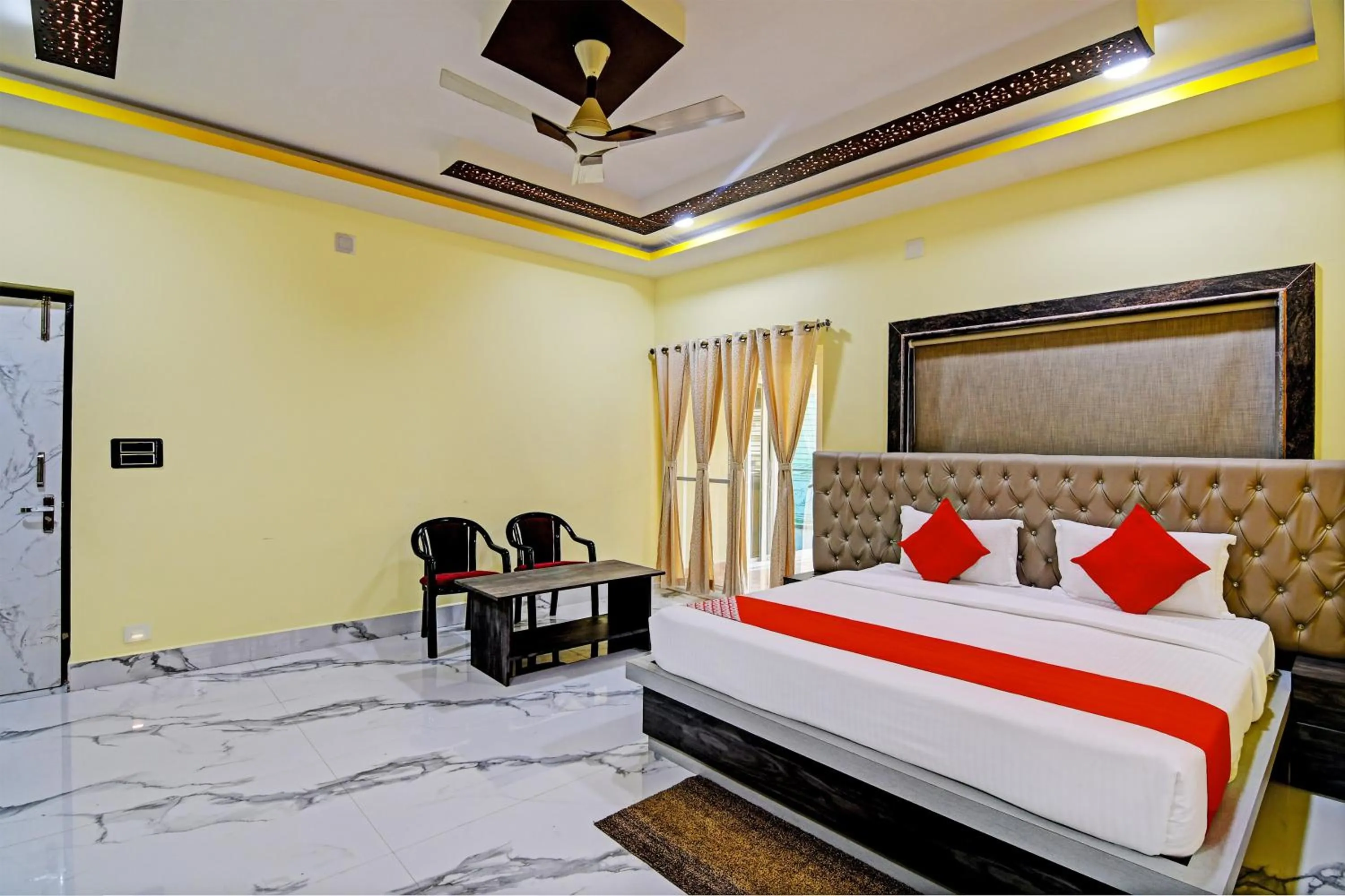 Bedroom in Hotel O SRI SAI PALACE