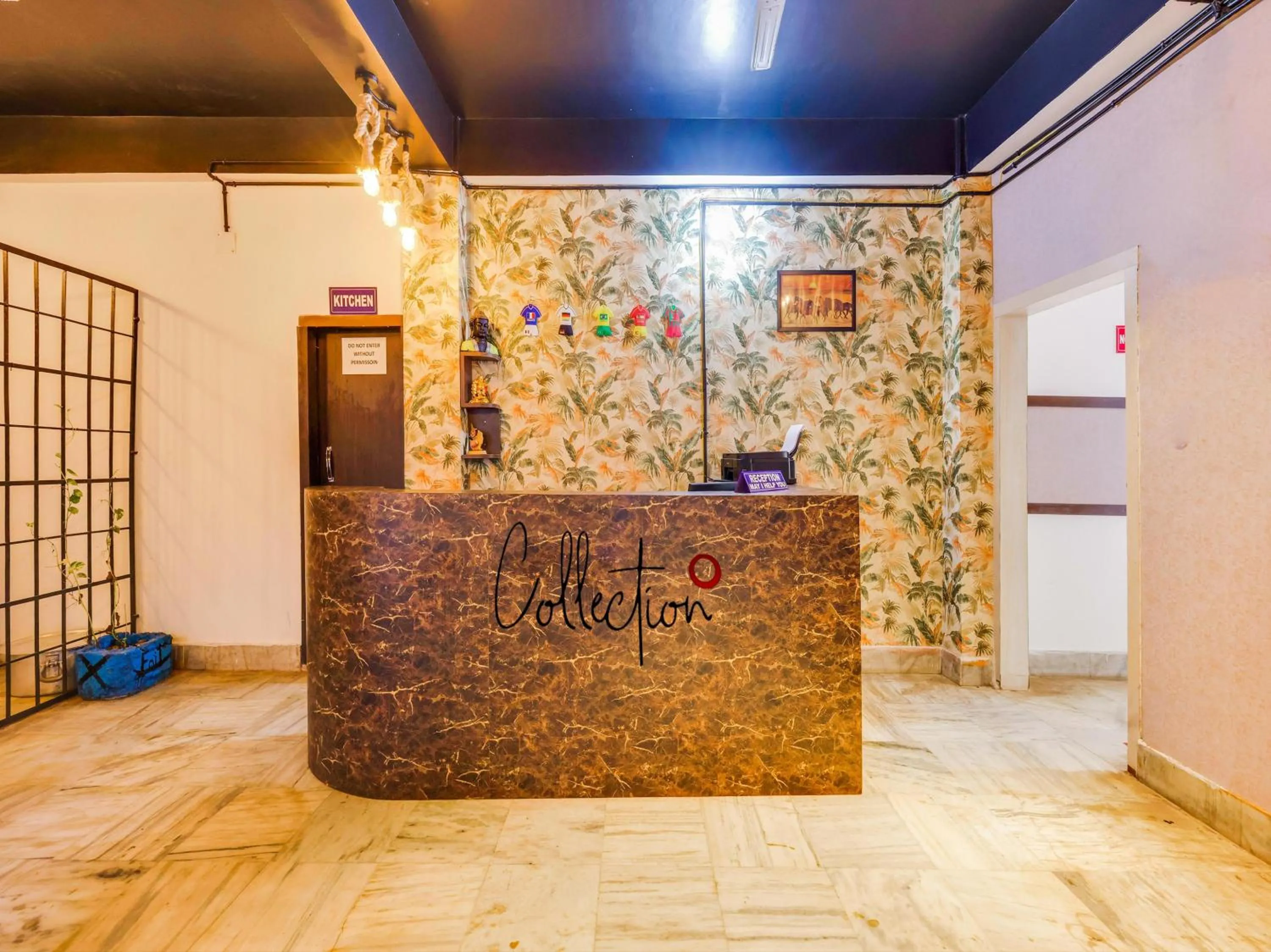 Lobby or reception, Lobby/Reception in Collection O Erica