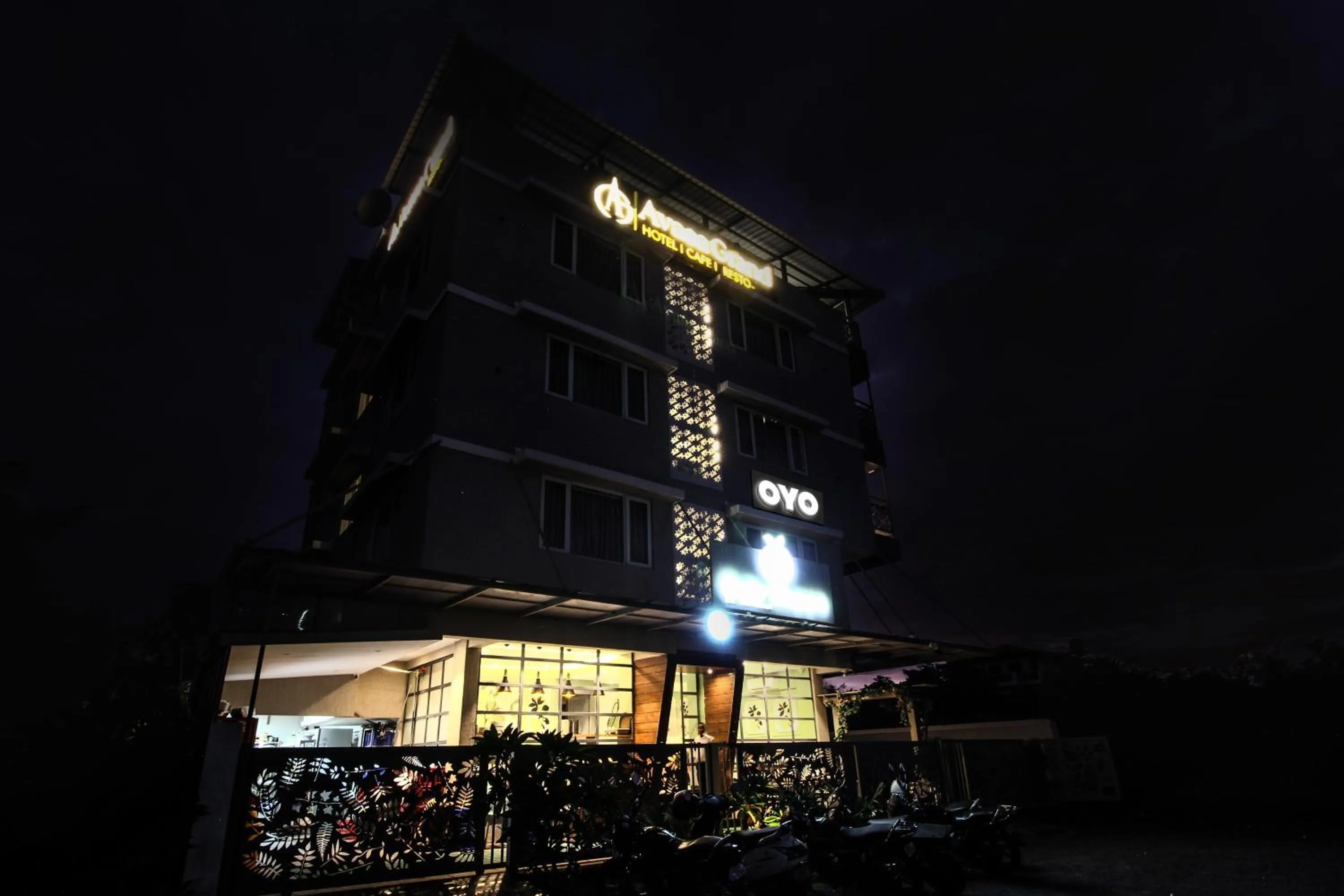 Facade/entrance in Collection O Avasa Grand