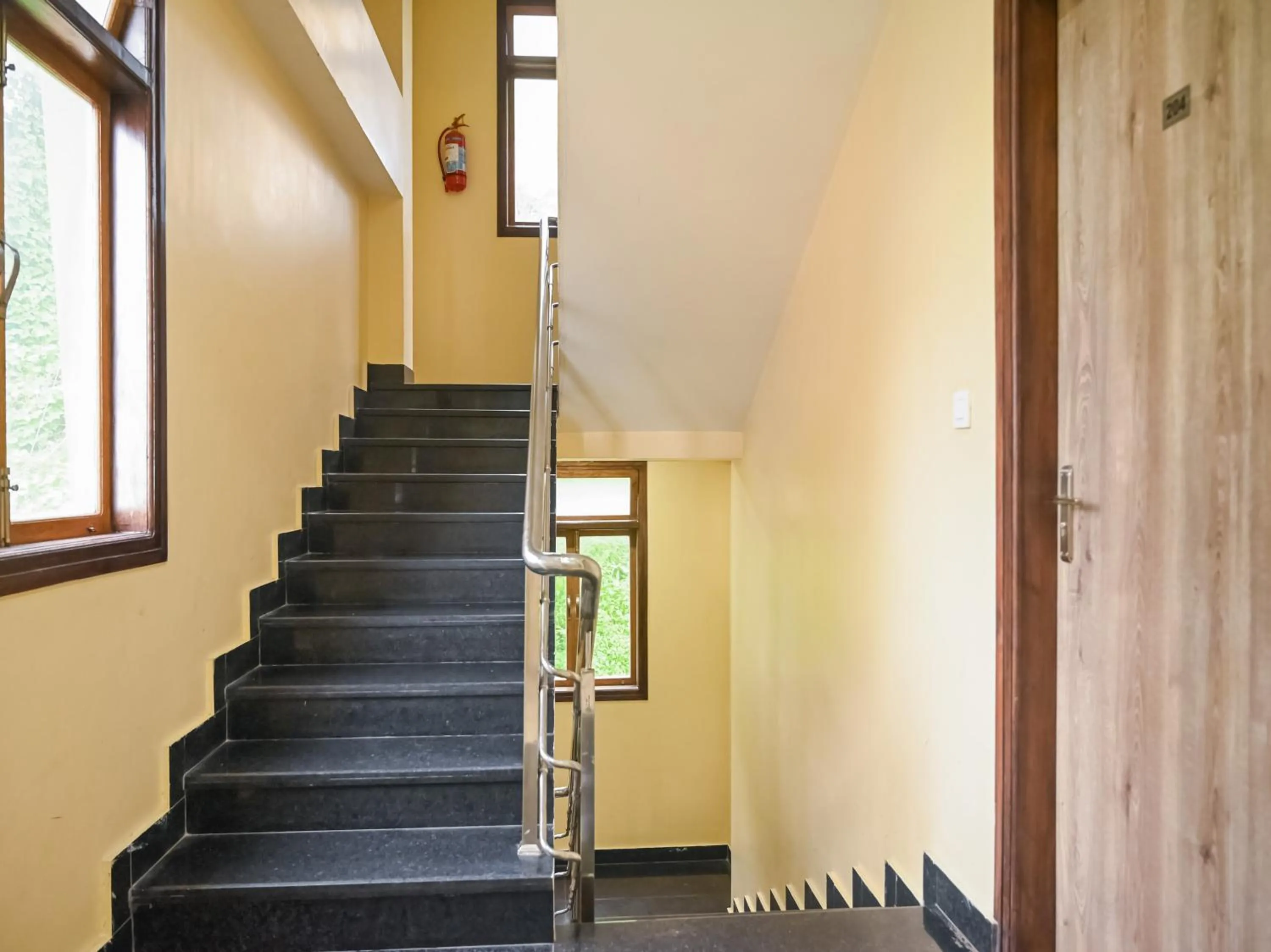 Lobby or reception in Collection O Kanchanjangha Darshan