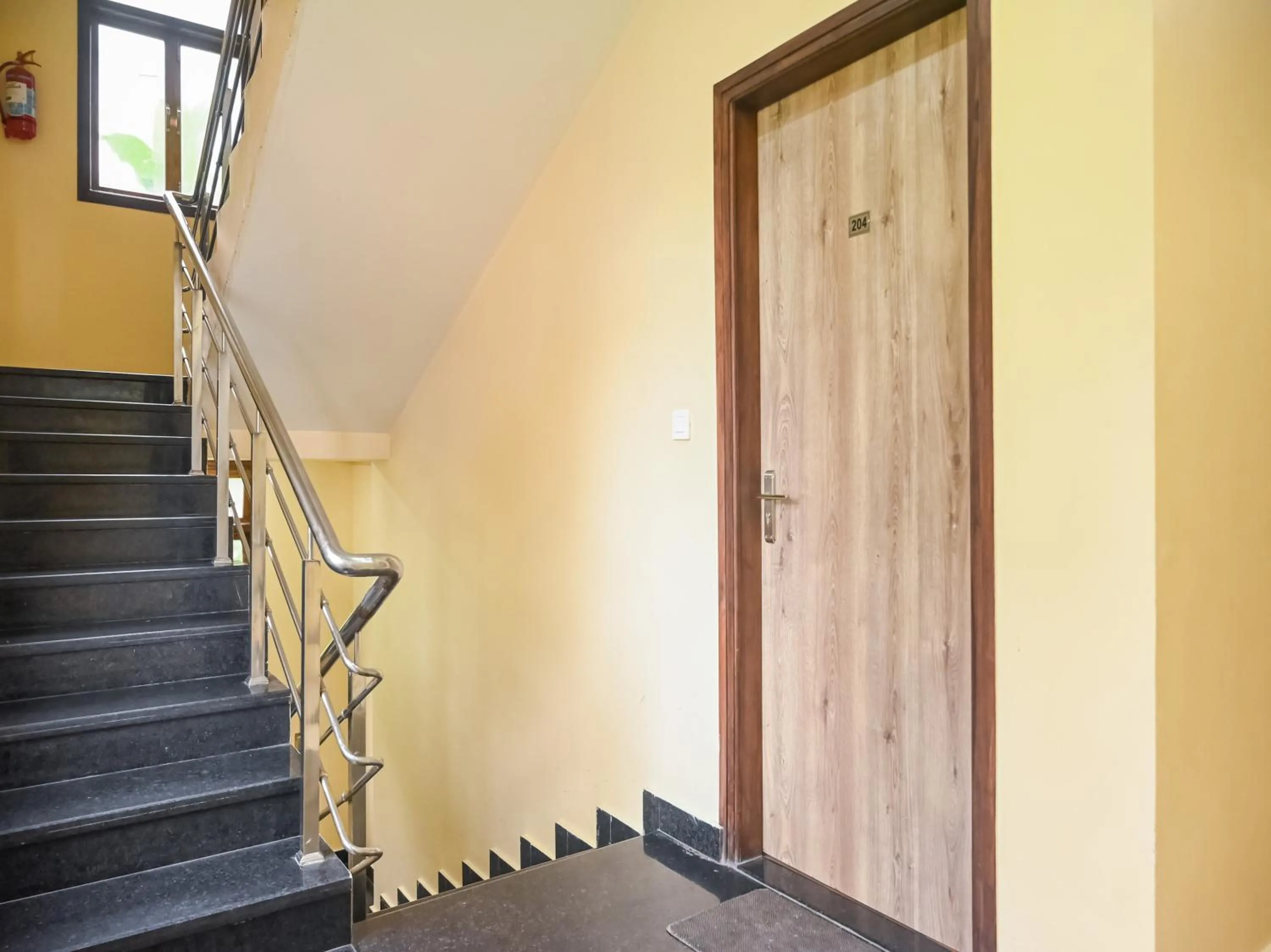 Lobby or reception in Collection O Kanchanjangha Darshan