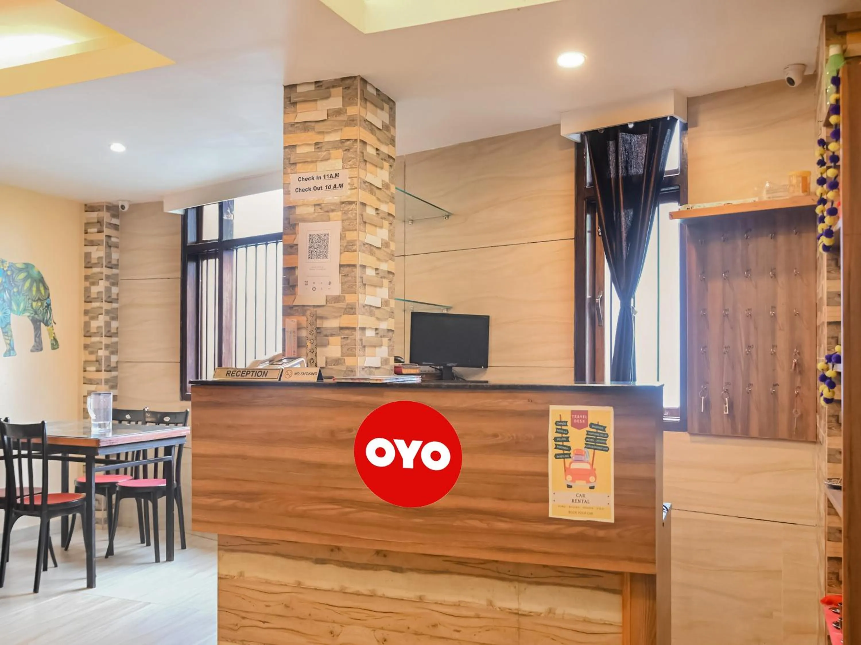 Lobby or reception in Collection O Kanchanjangha Darshan