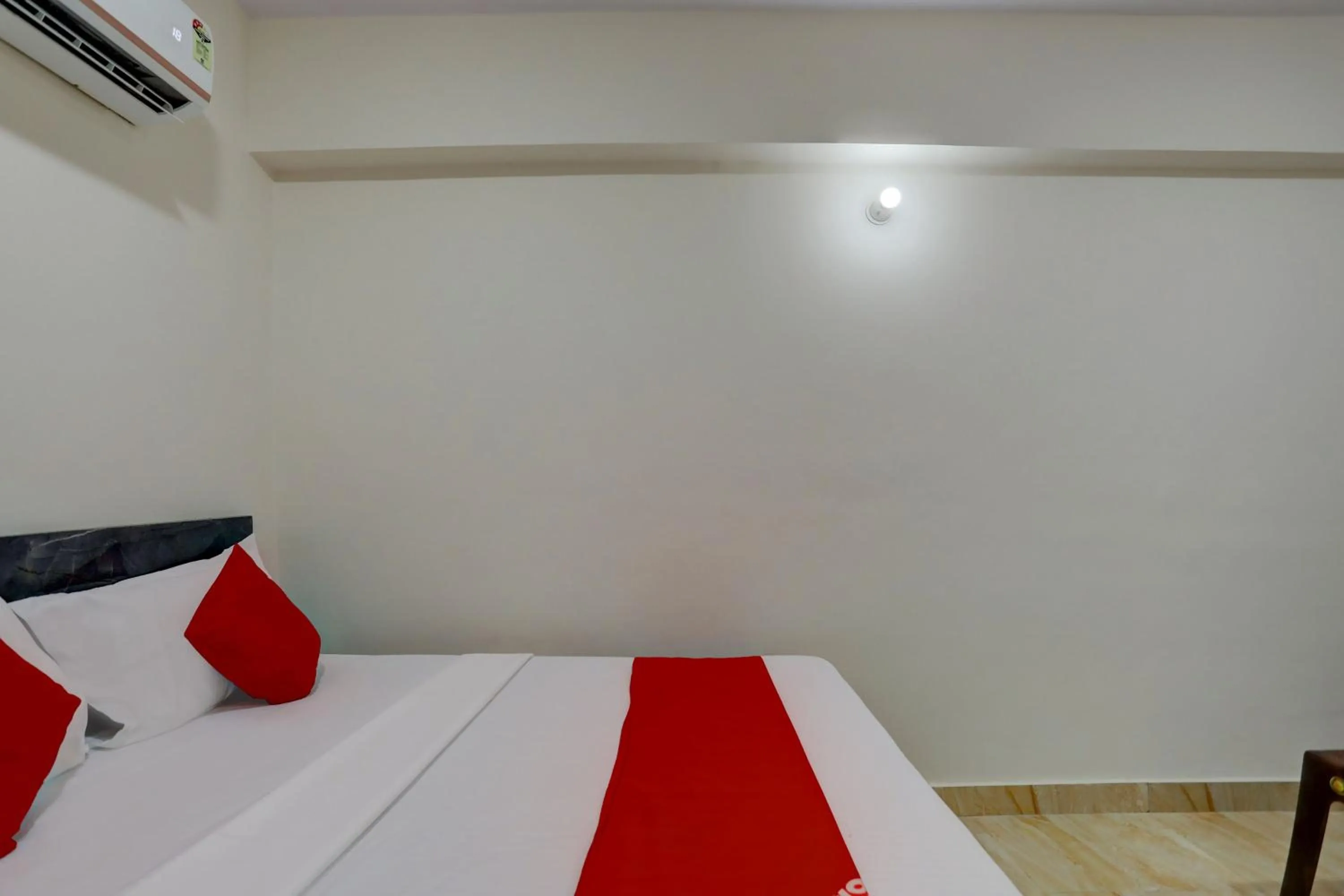 Bedroom in Hotel O Stay Star