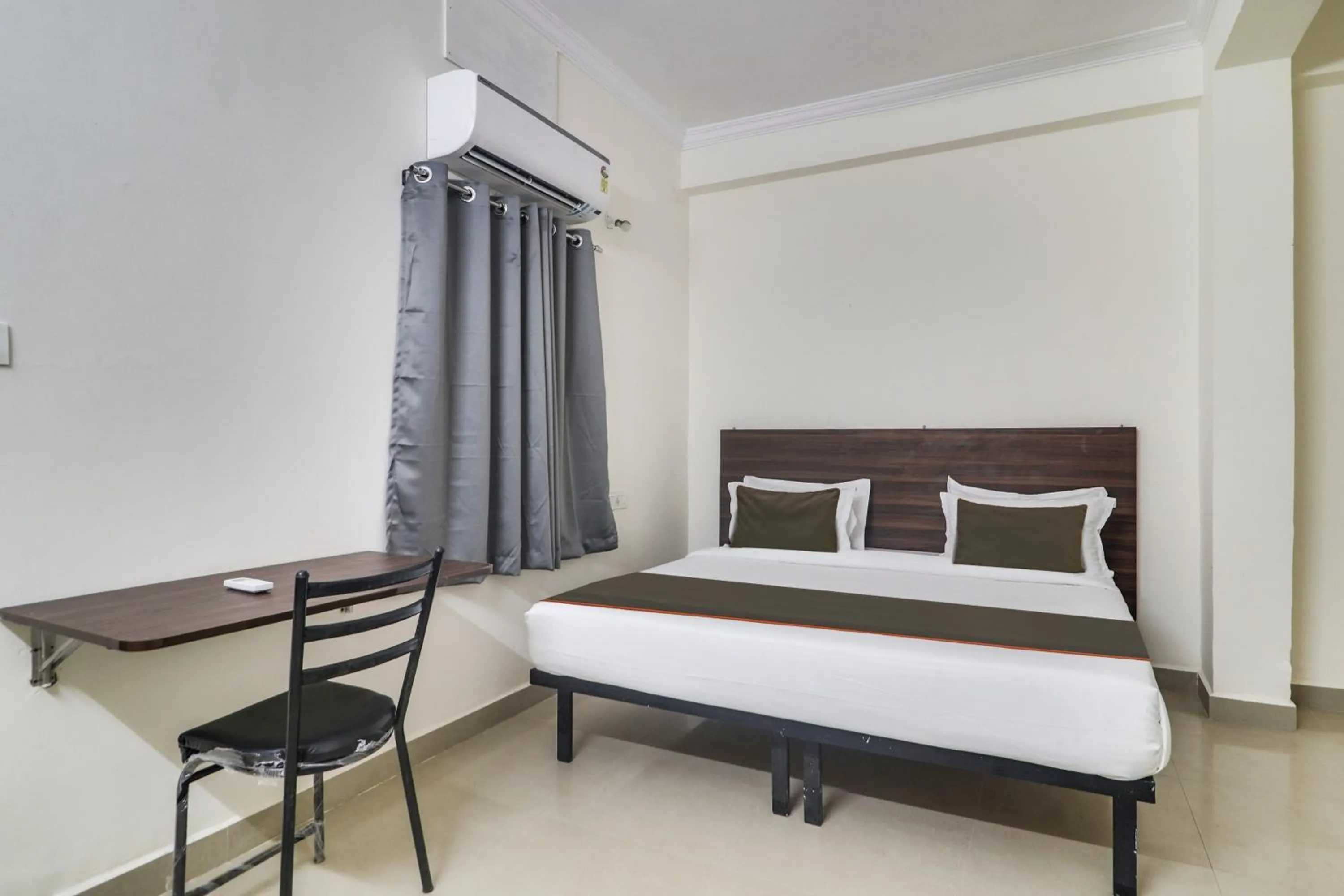 Bedroom, Bed in Collection O SBR Kondapur Near RTO office