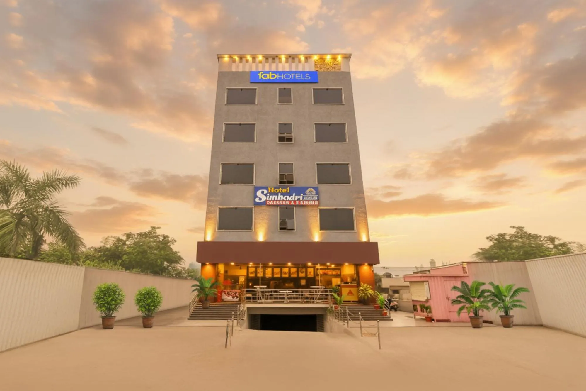 FabHotel Simhadri Grand-Nr Khammam Railway Station