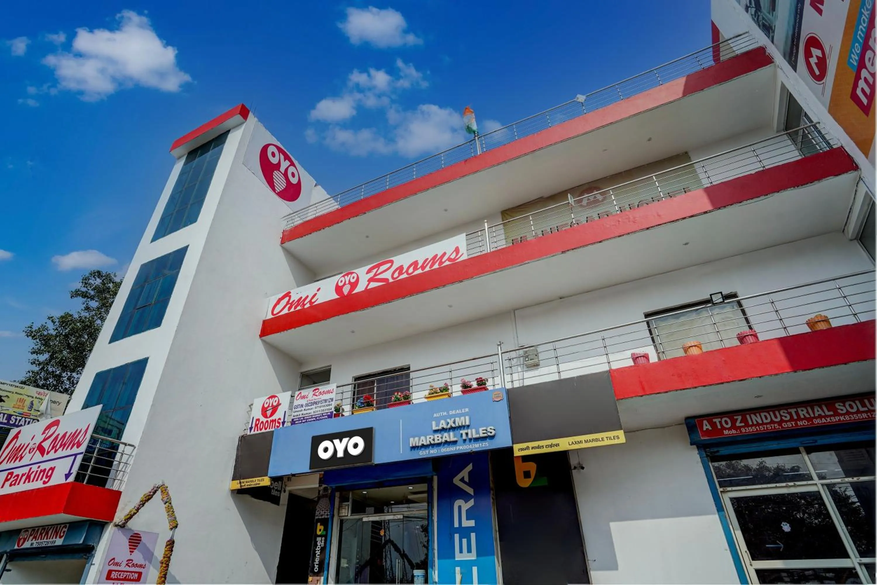 Facade/entrance in Super Hotel O Omi Rooms