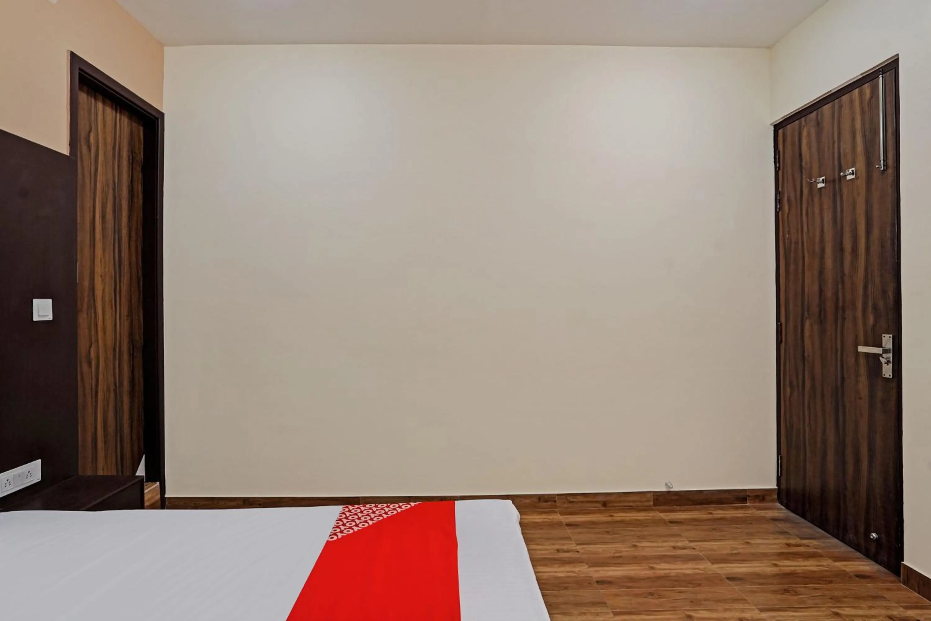 Bedroom, Bed in Hotel O Flagship Hotel Lotus Highway Inn