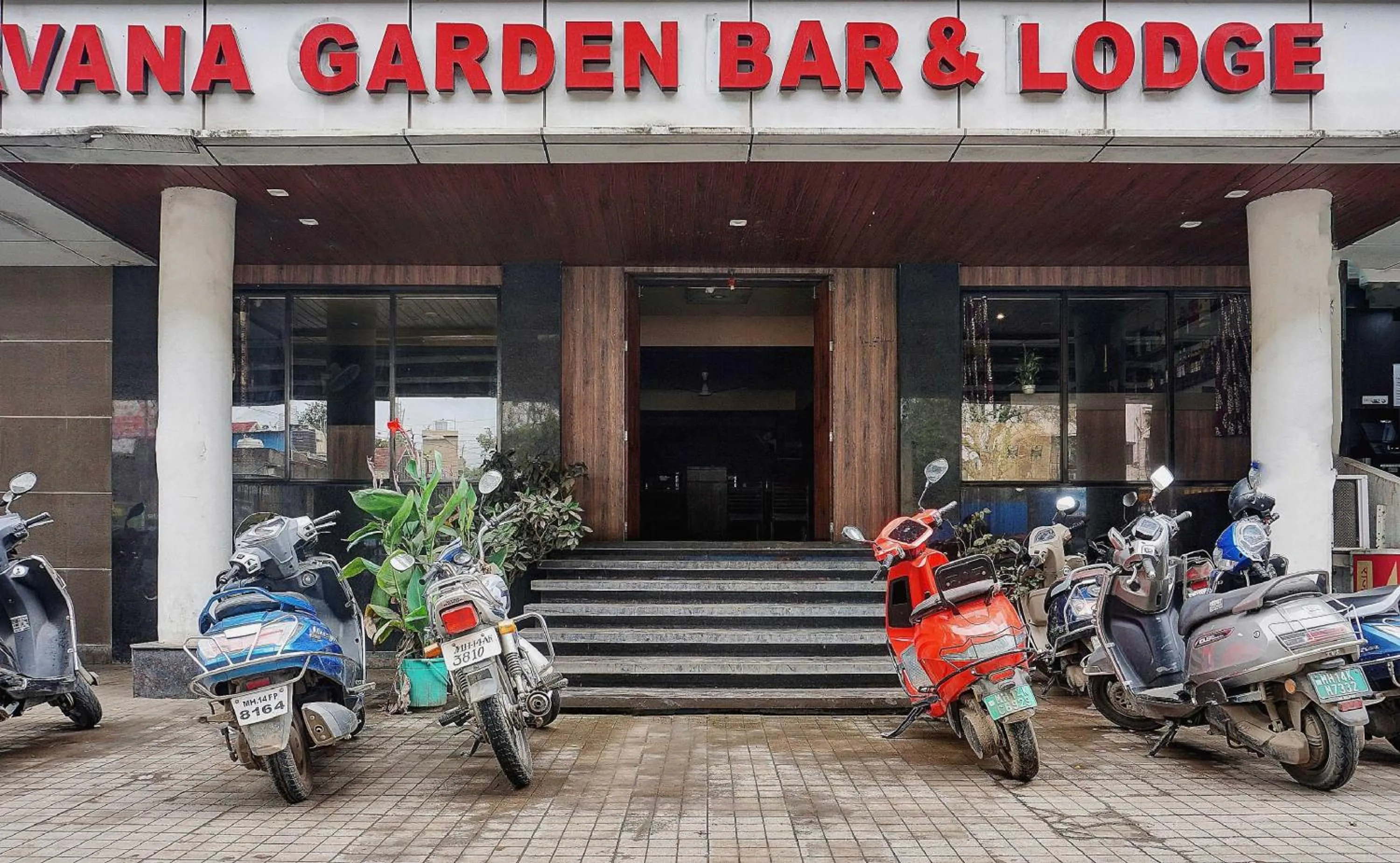 Facade/entrance in Hotel O Savanna Garden Lodge