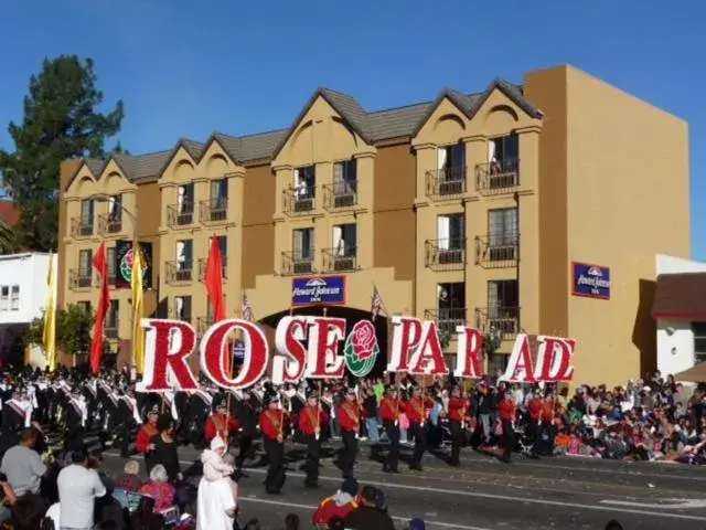 Property building in Howard Johnson by Wyndham Pasadena Property building in Howard Johnson by Wyndham Pasadena