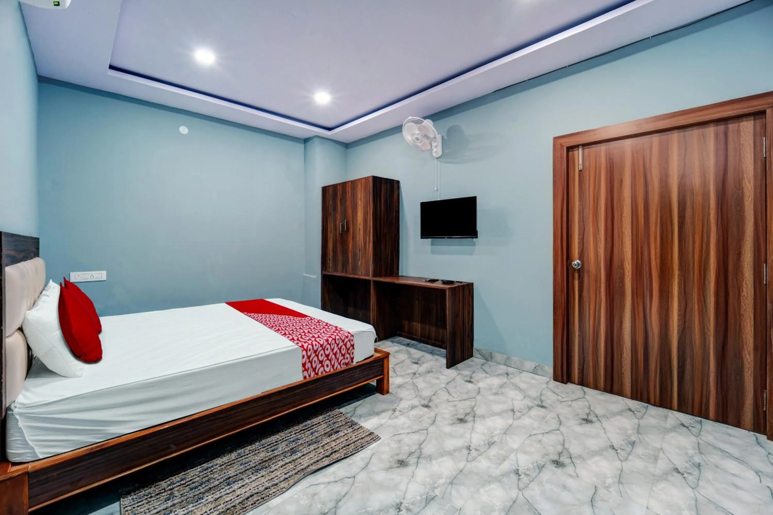 Bedroom, Bed in Hotel O Snug Inn