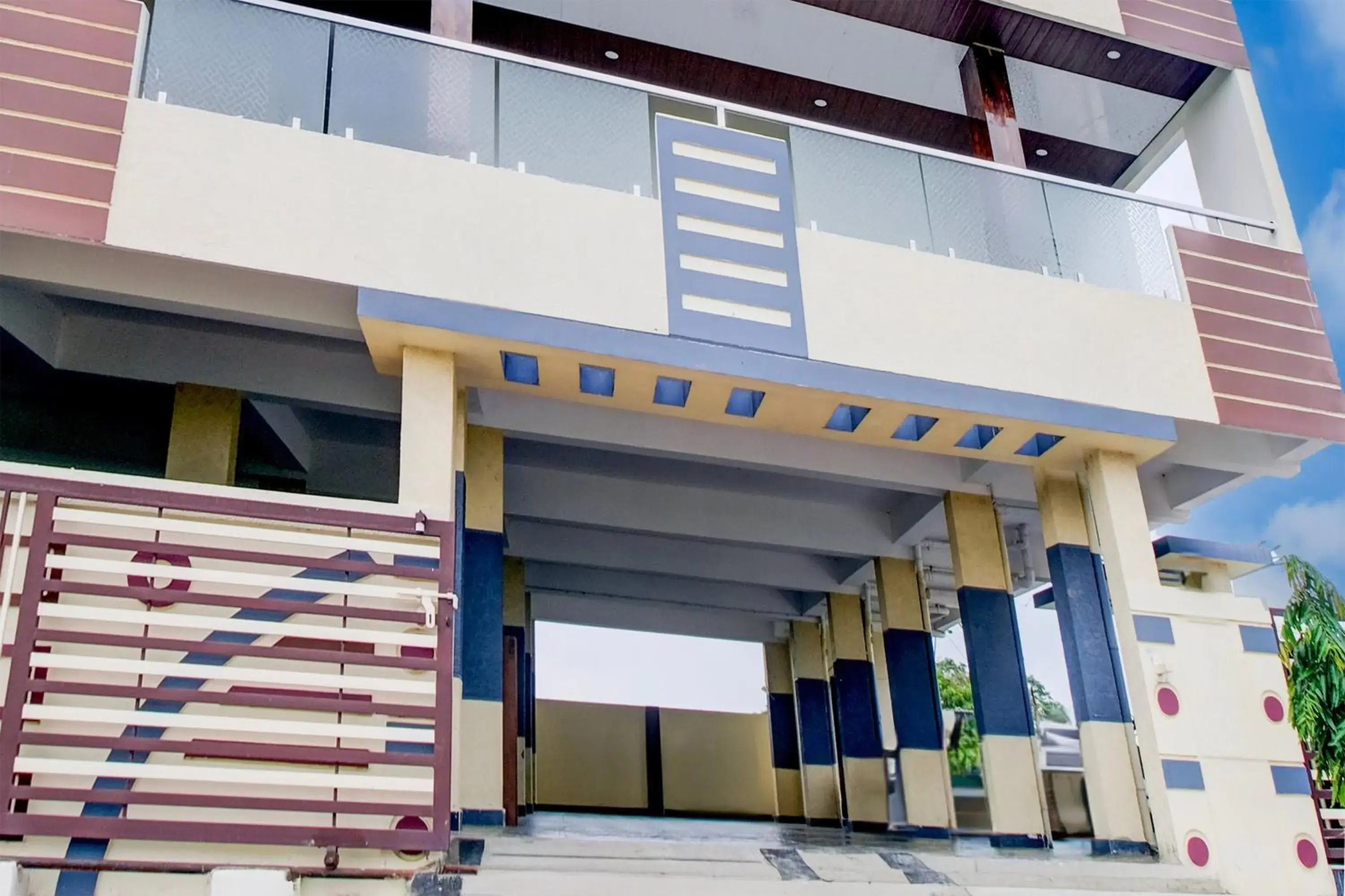 Facade/entrance in Hotel O Ramavarapadu Near PVR Icon Facade/entrance in Hotel O Ramavarapadu Near PVR Icon