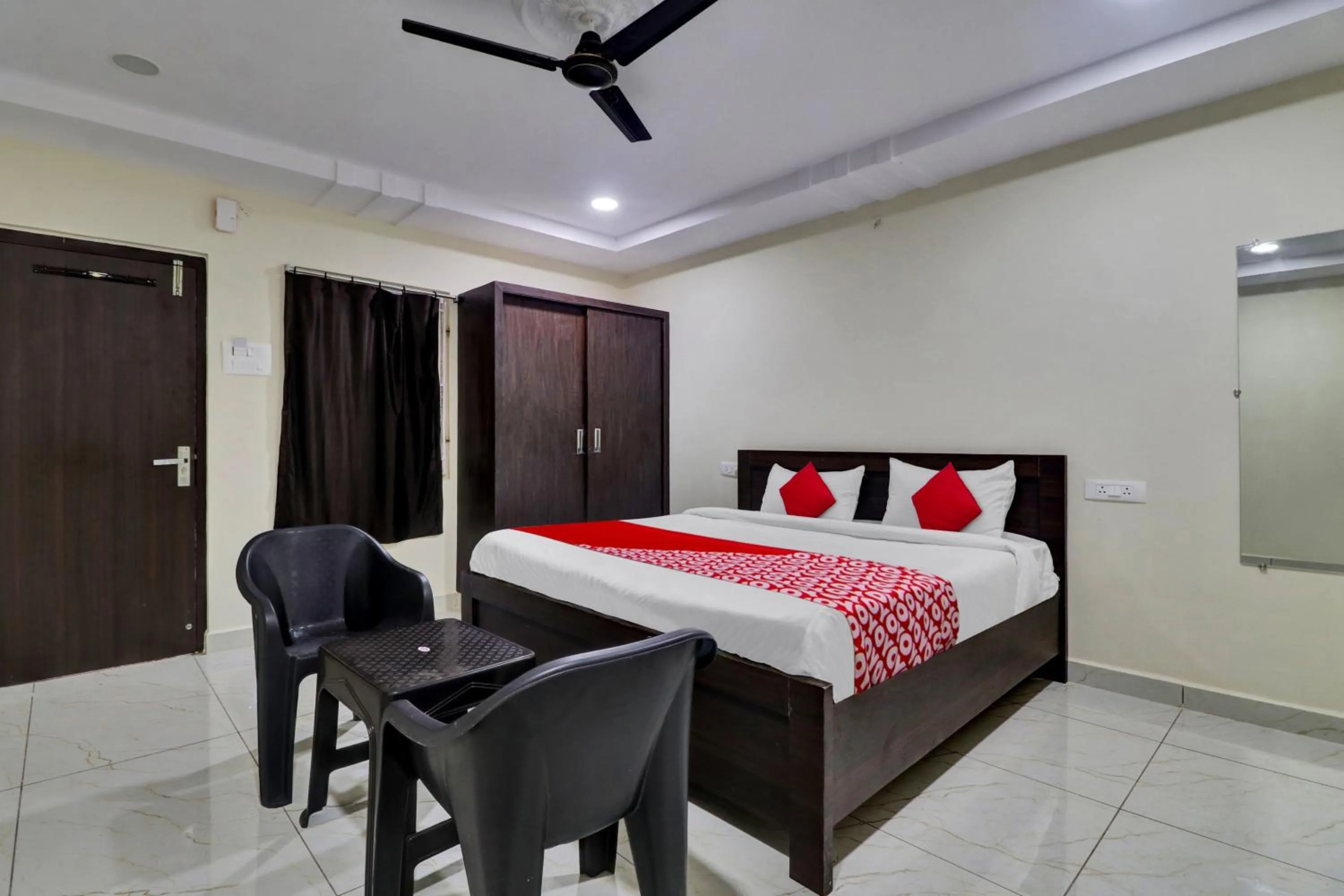 Lobby or reception, Bed in OYO Flagship Ak Pride