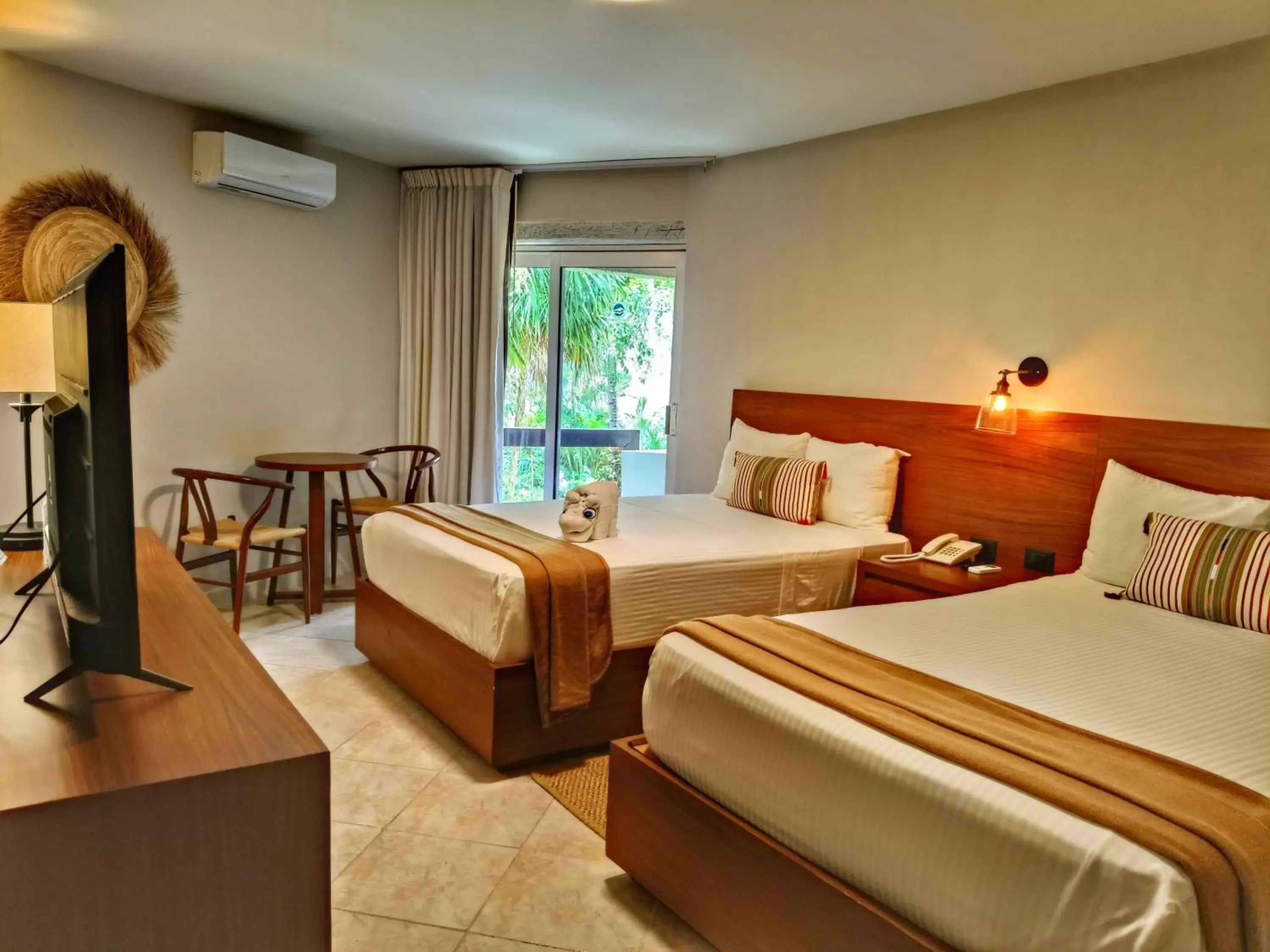 Bed in Casa del Mar Cozumel Hotel & Dive Resort with free access to an exclusive beach club Bed in Casa del Mar Cozumel Hotel & Dive Resort with free access to an exclusive beach club